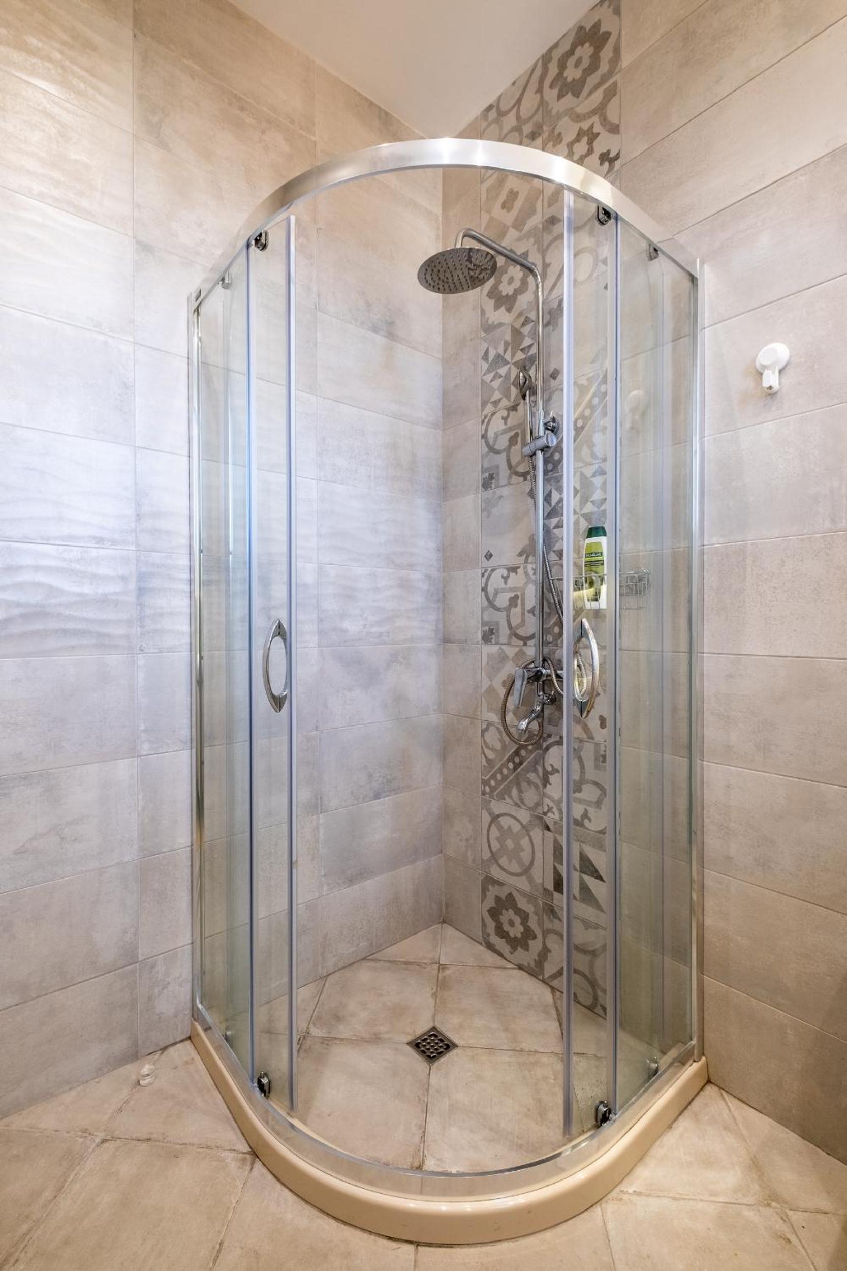Bright Apartments – 2 Bedroom