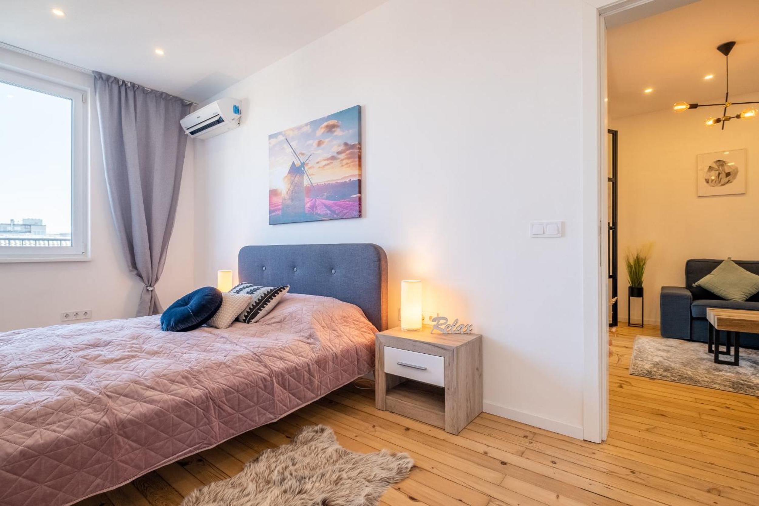 Bright Apartments – 2 Bedroom