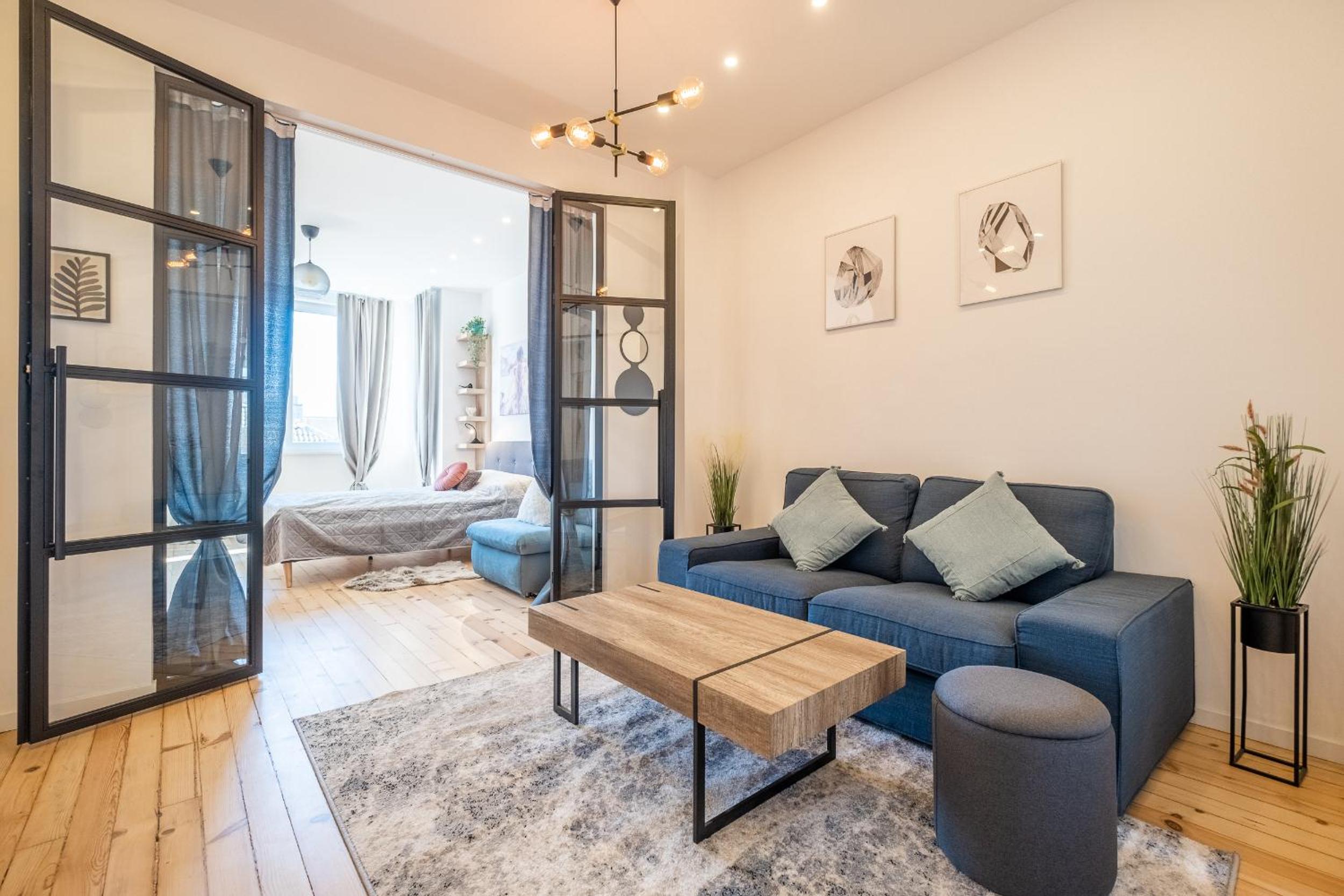 Bright Apartments – 2 Bedroom