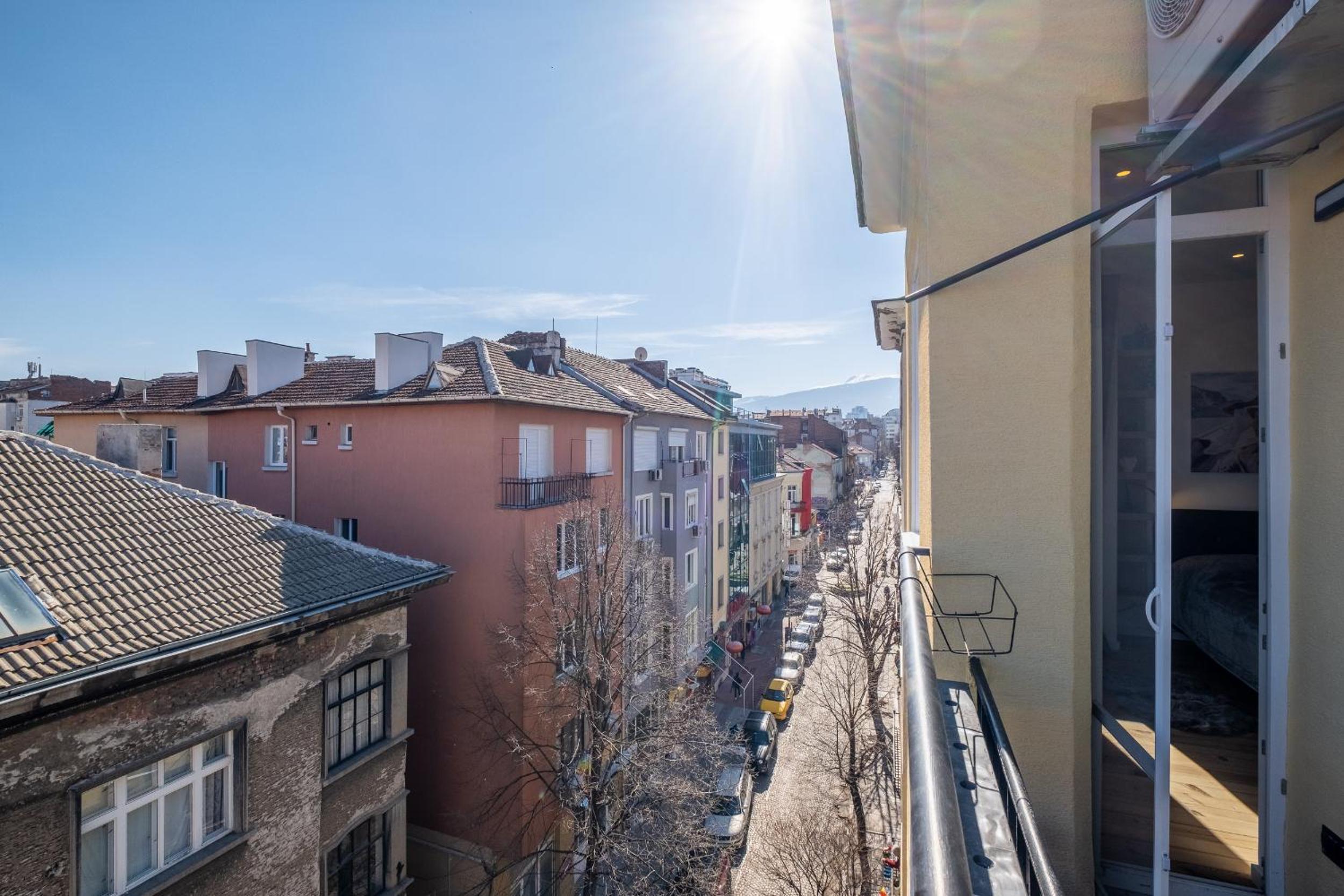 Bright Apartments – 2 Bedroom