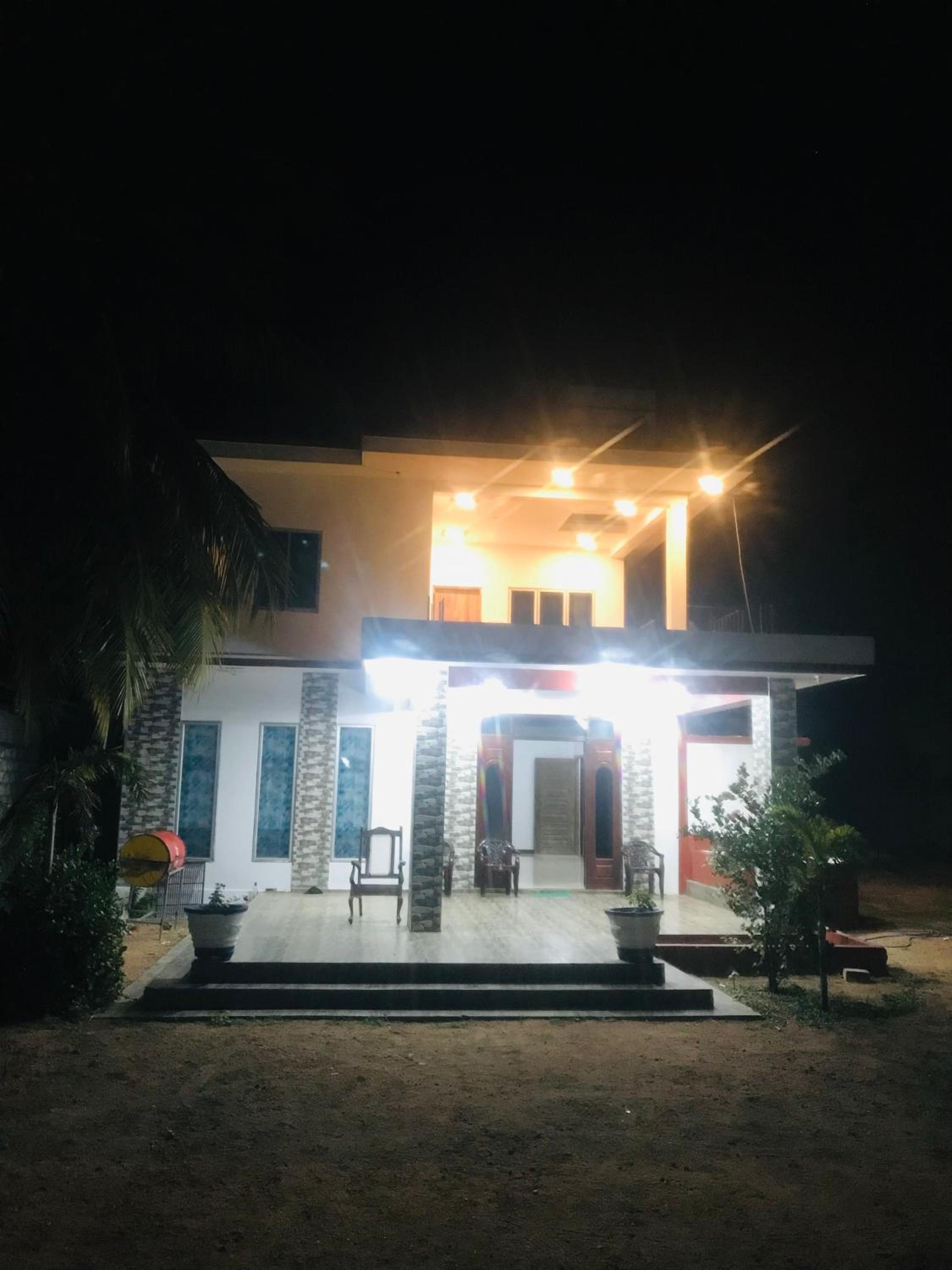 Villa Moon breeze Nilaveli