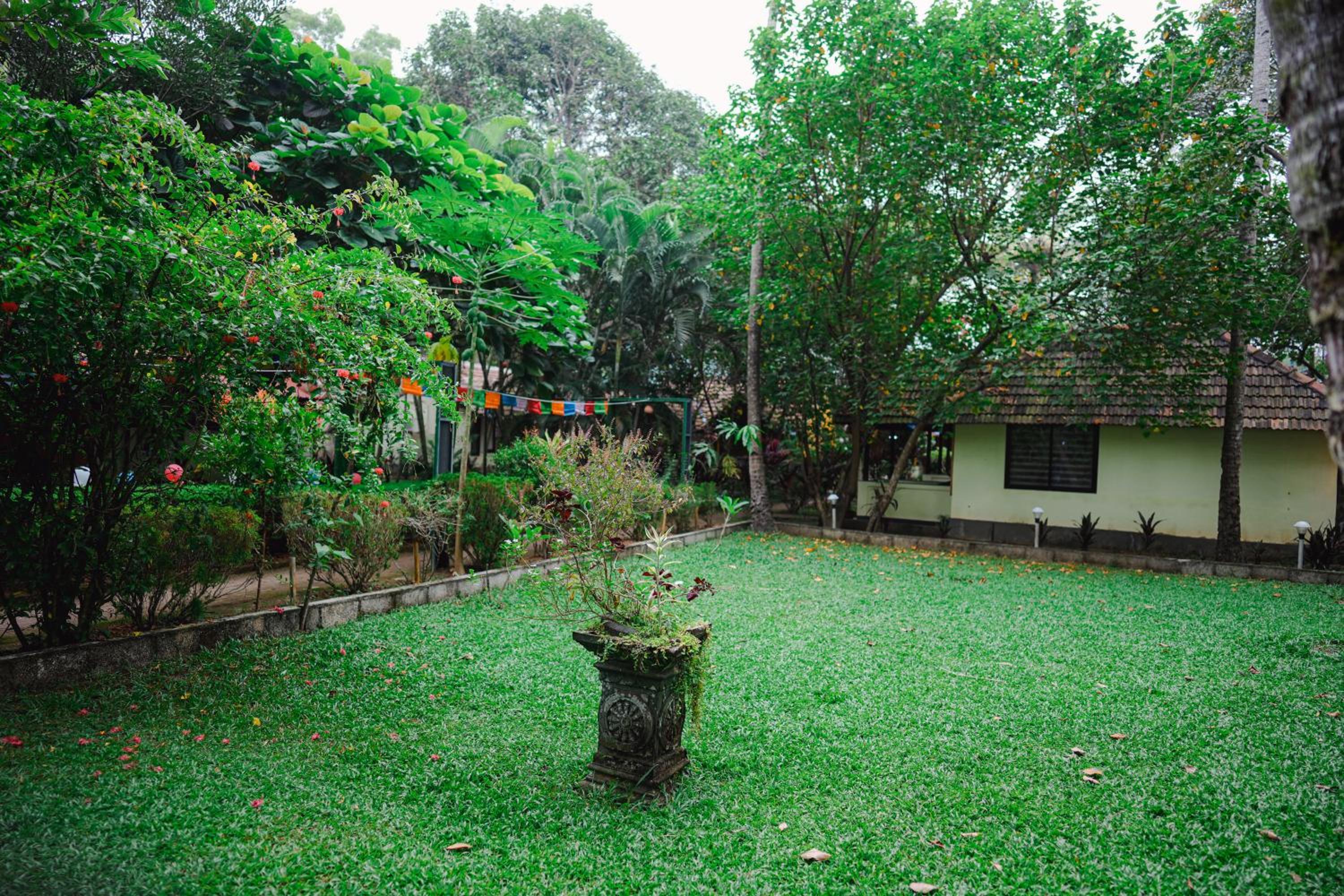 Savithri Cliffside Retreat view 5