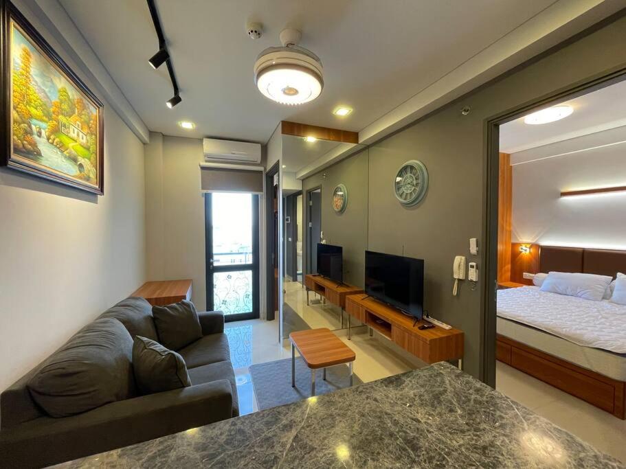 WHM Apartment Seaview 01,OneResidence, BatamCentre view 2
