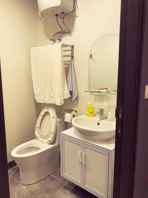 WHM Apartment Seaview 01,OneResidence, BatamCentre view 4