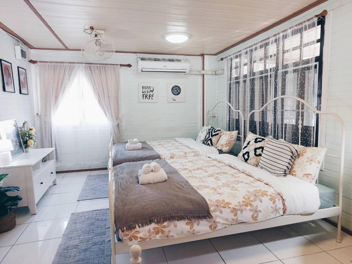 Green Riverside Homestay