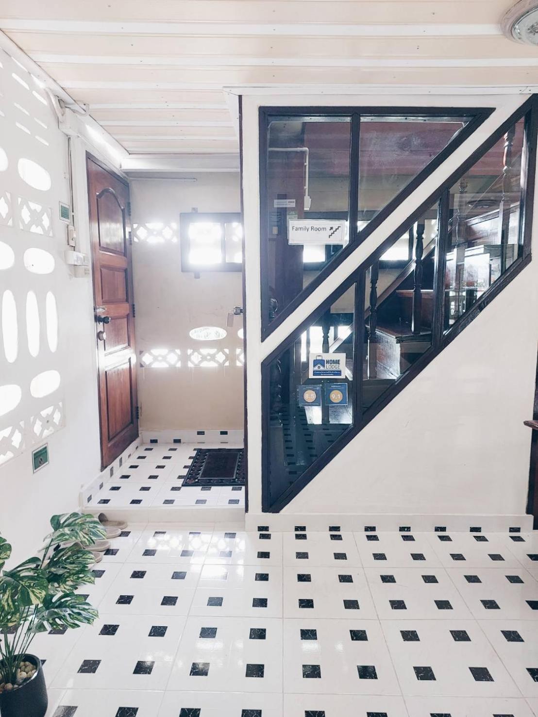 Green Riverside Homestay