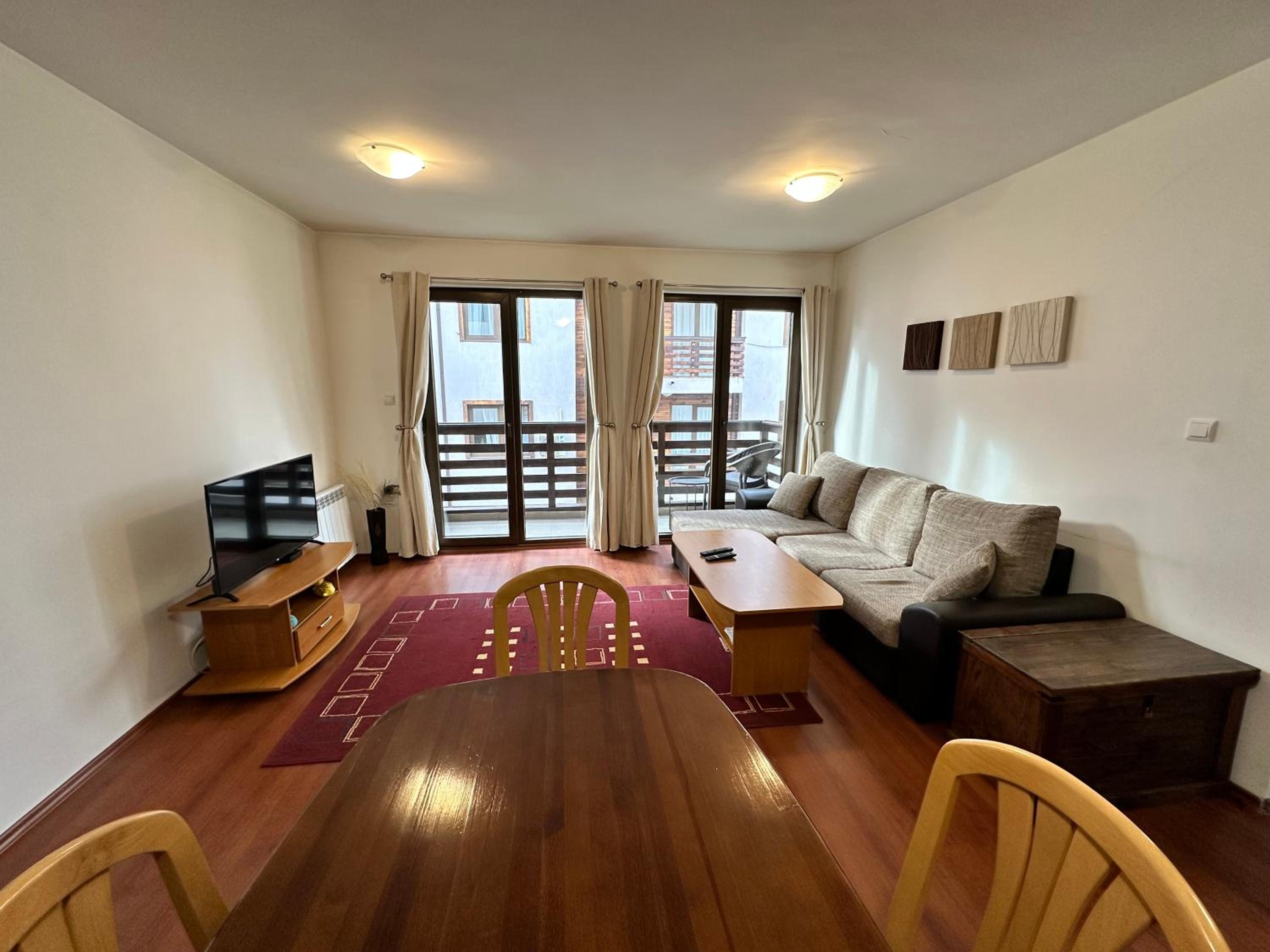 Gramadeto two bedroom apartment next to Gondola