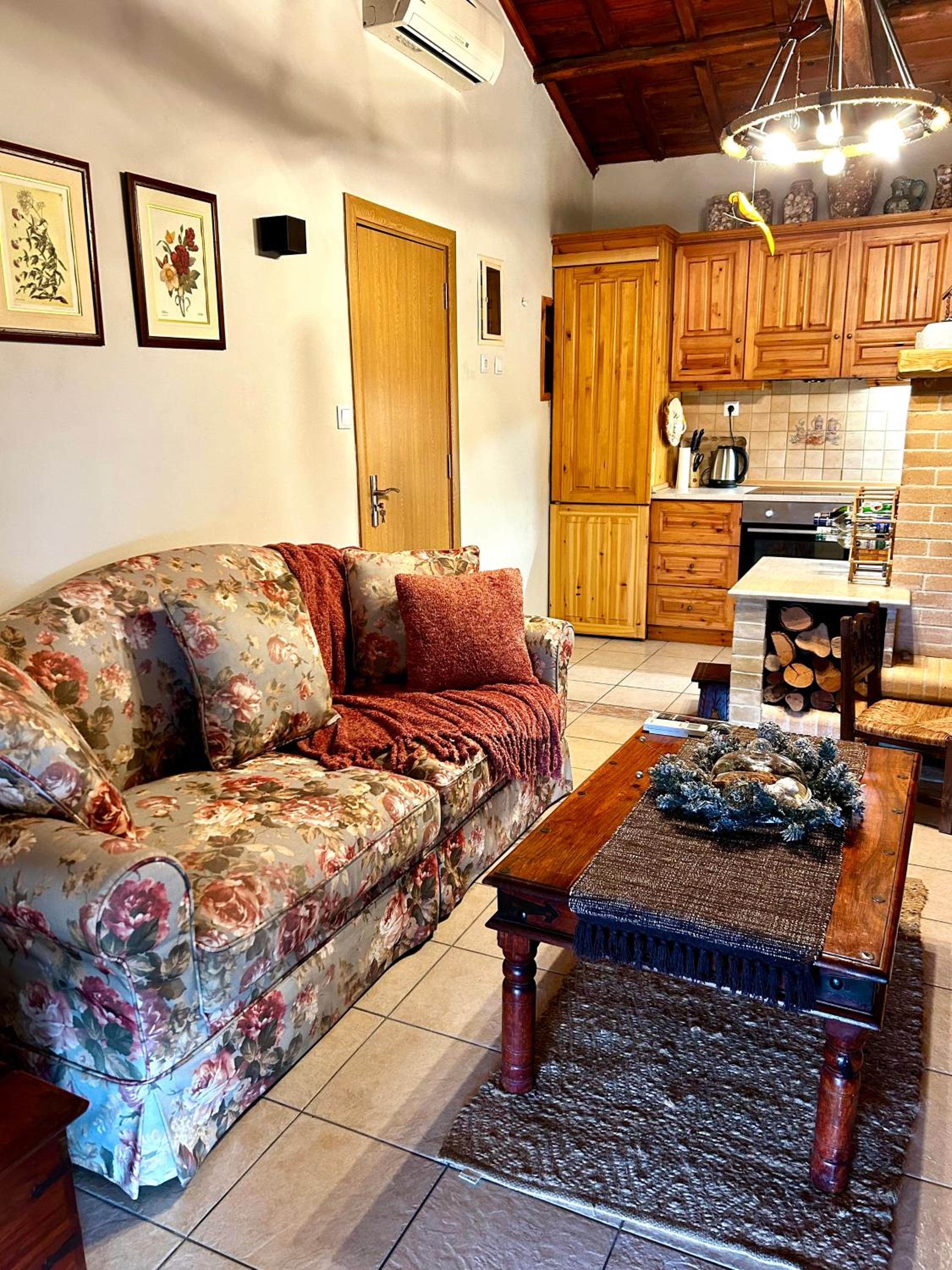 Kalyva Cottage
