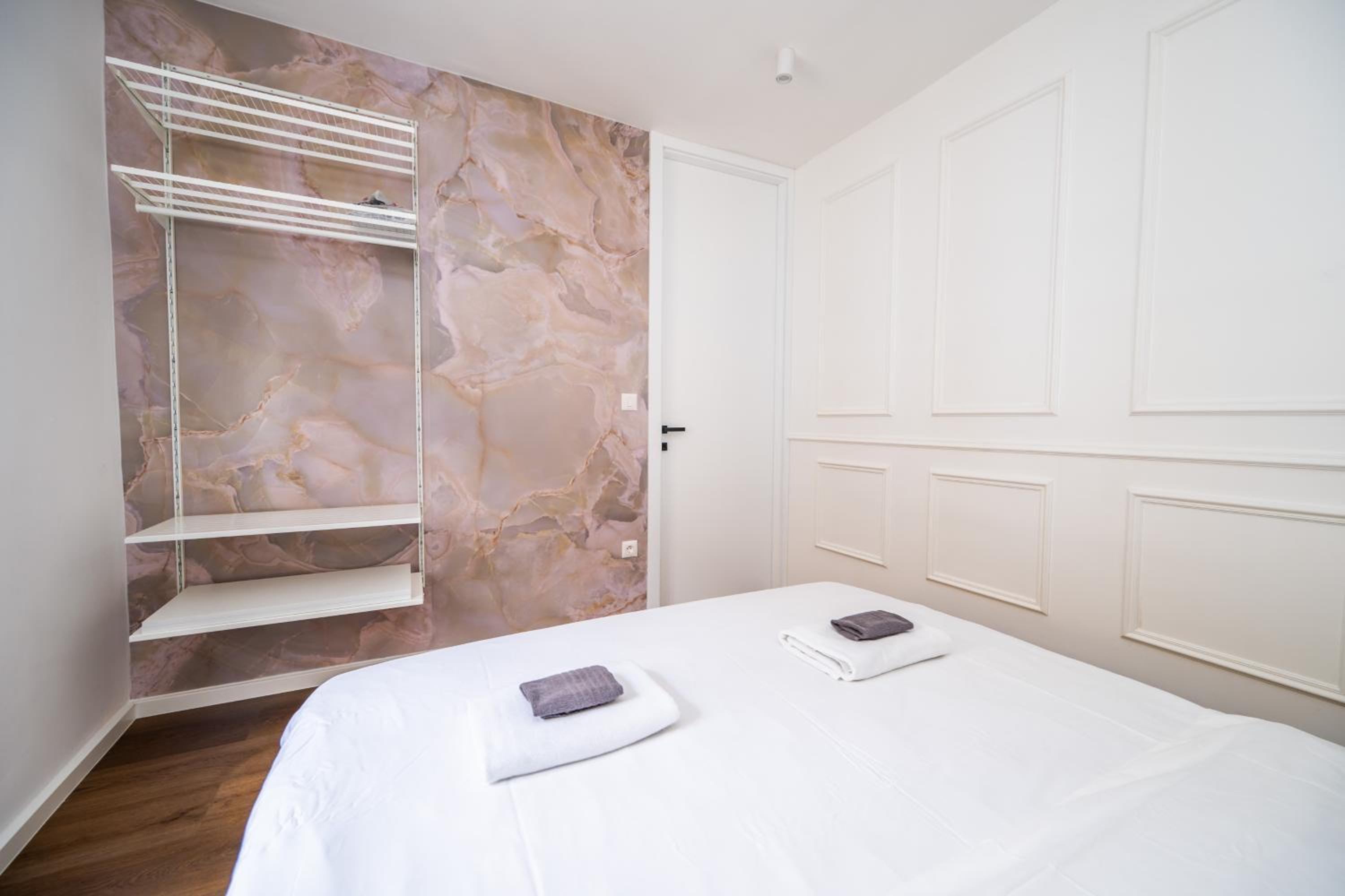 City Center Design Apartments