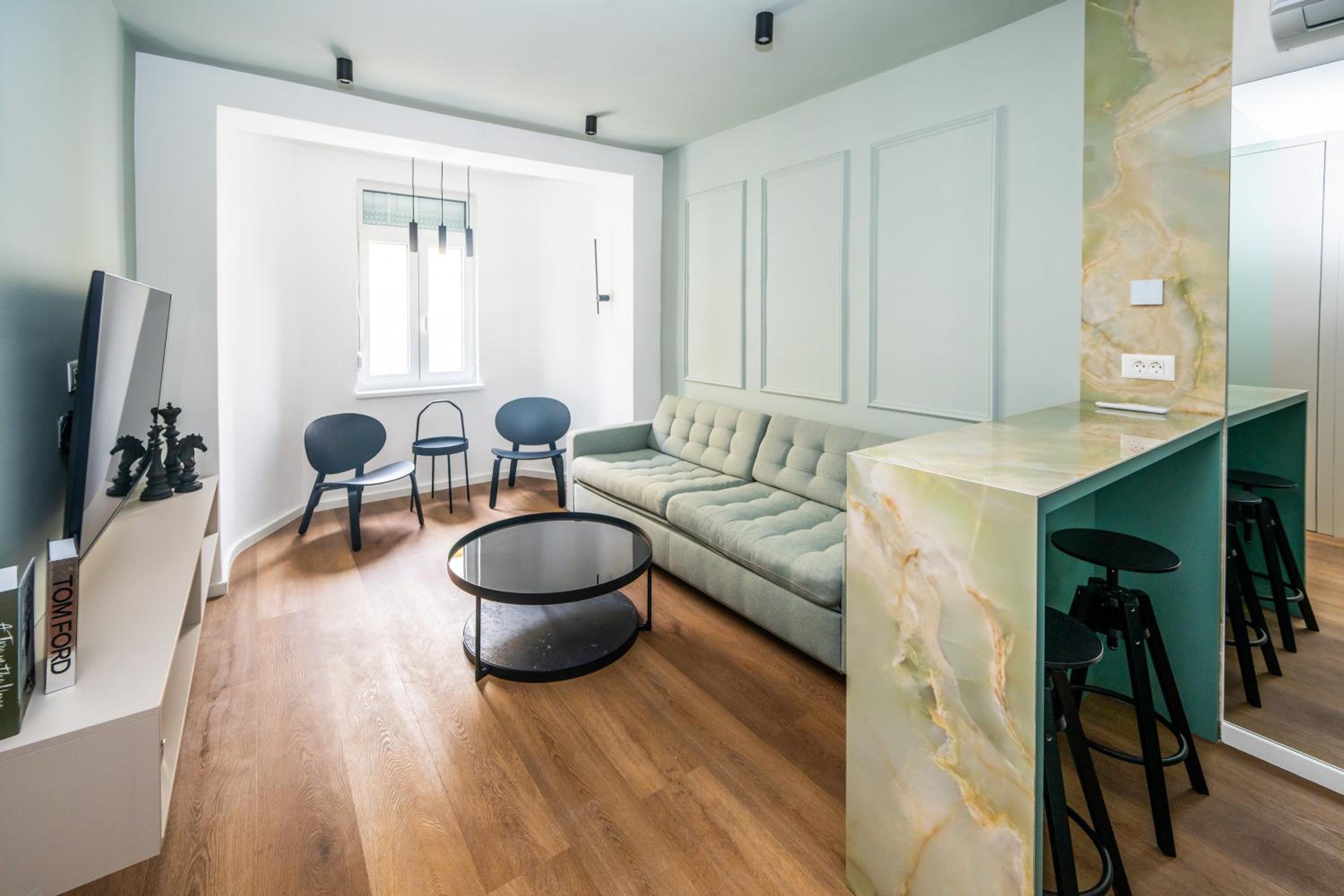 City Center Design Apartments