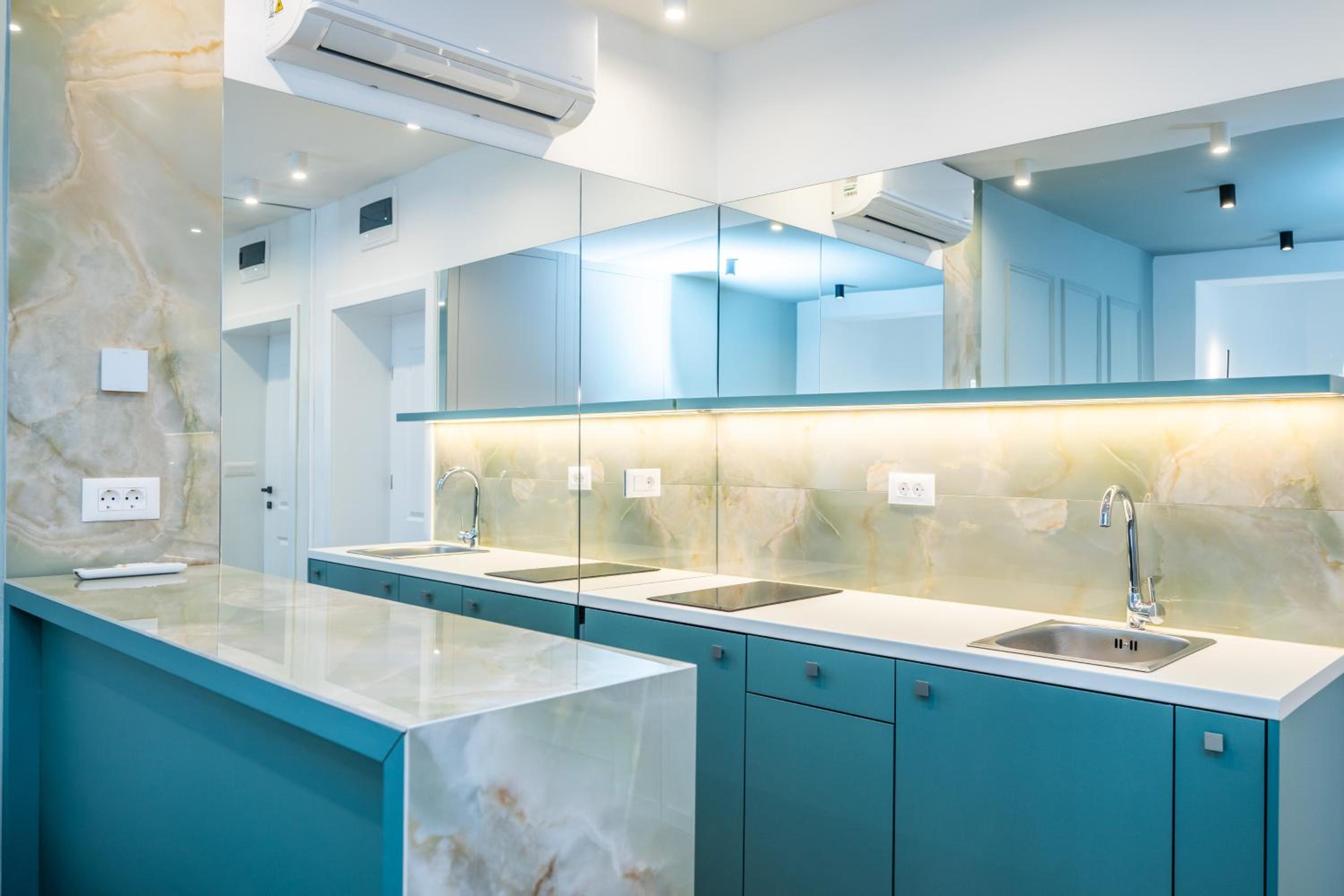 City Center Design Apartments