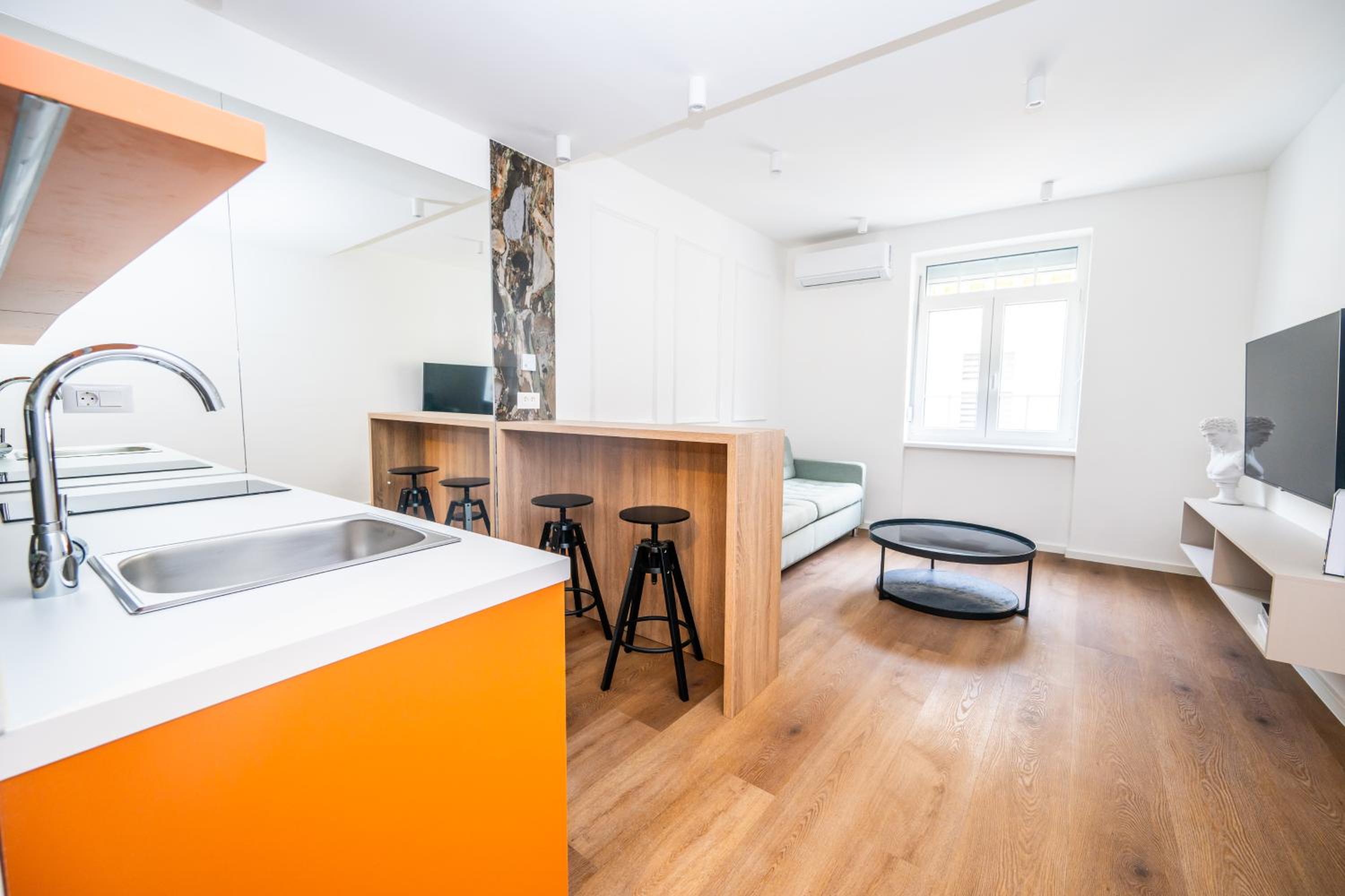City Center Design Apartments