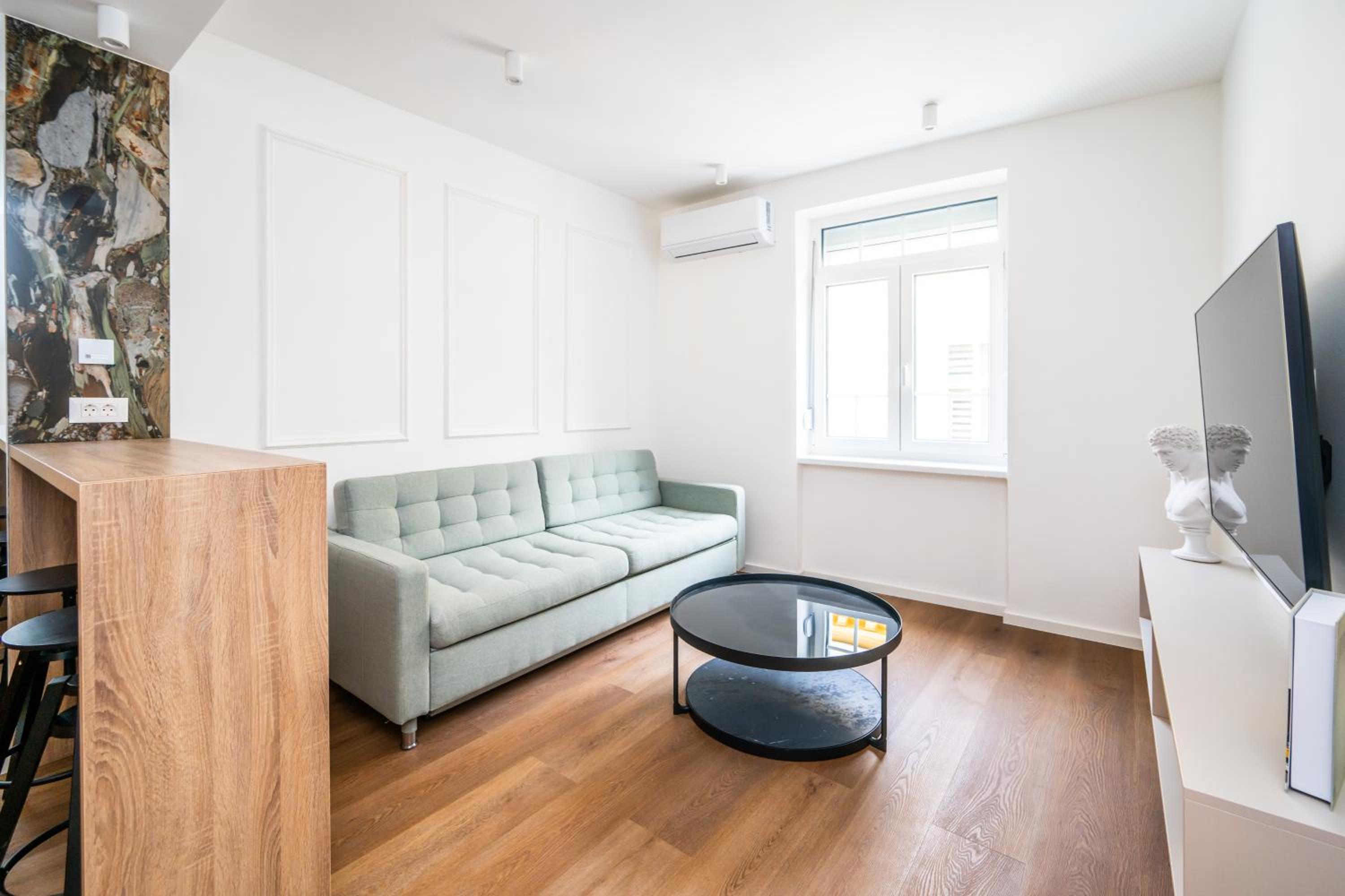 City Center Design Apartments