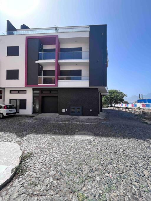 Bliss Apartments T0 - Maria (On the beach)