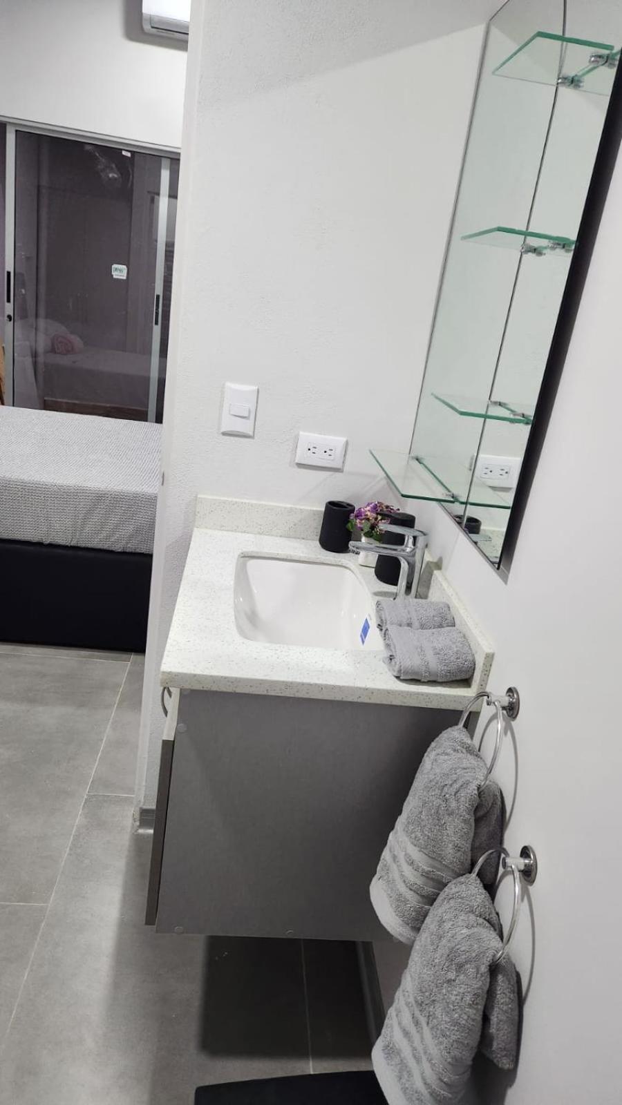 CASA MARIPOSA en Punta Leona a 500 metros de la playa FULL EQUIPADA Espacio y precio a tu medida Posibilidad de alquilar la casa entera, dos apartamentos a