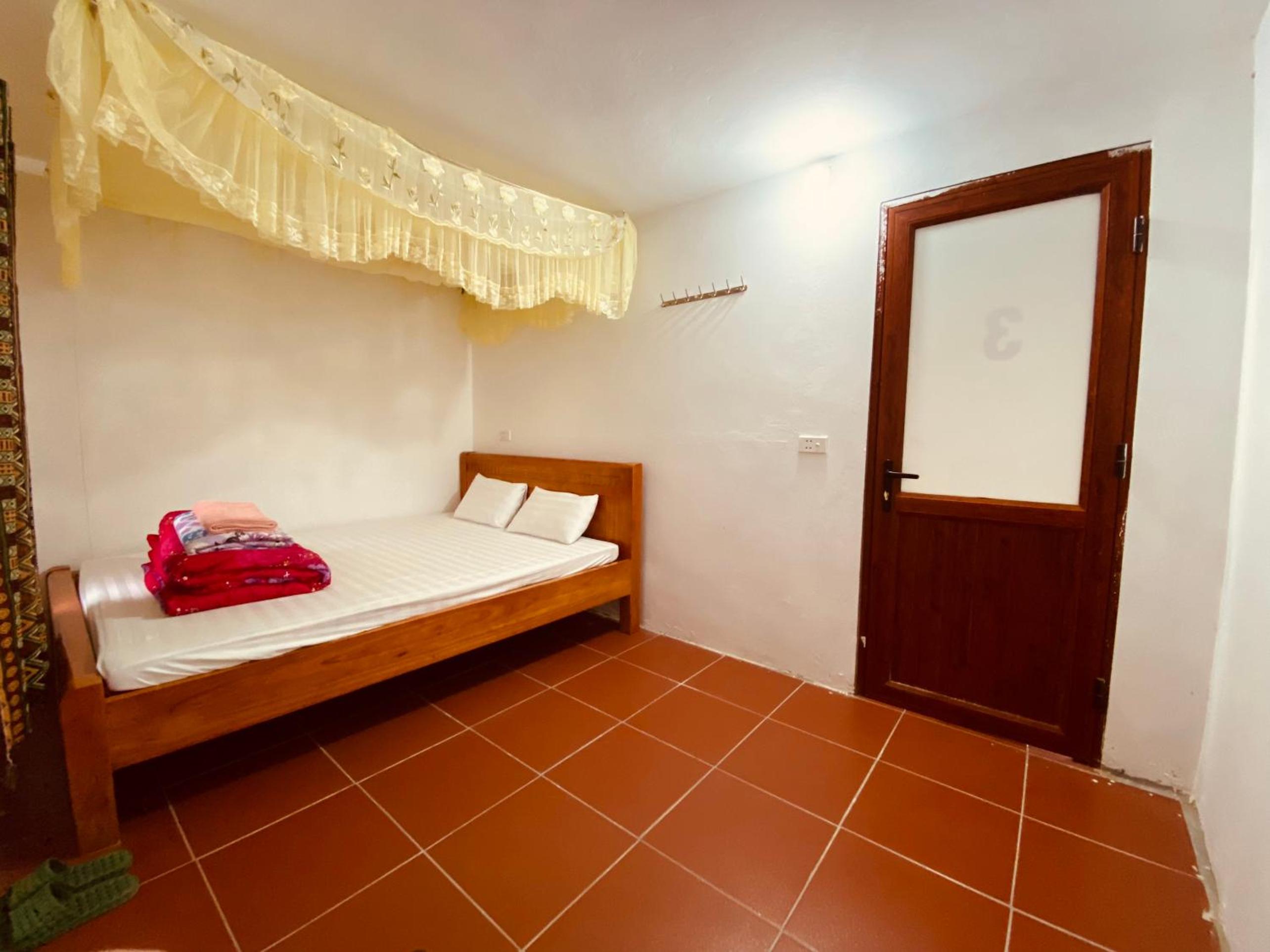 Bac Son Homestay