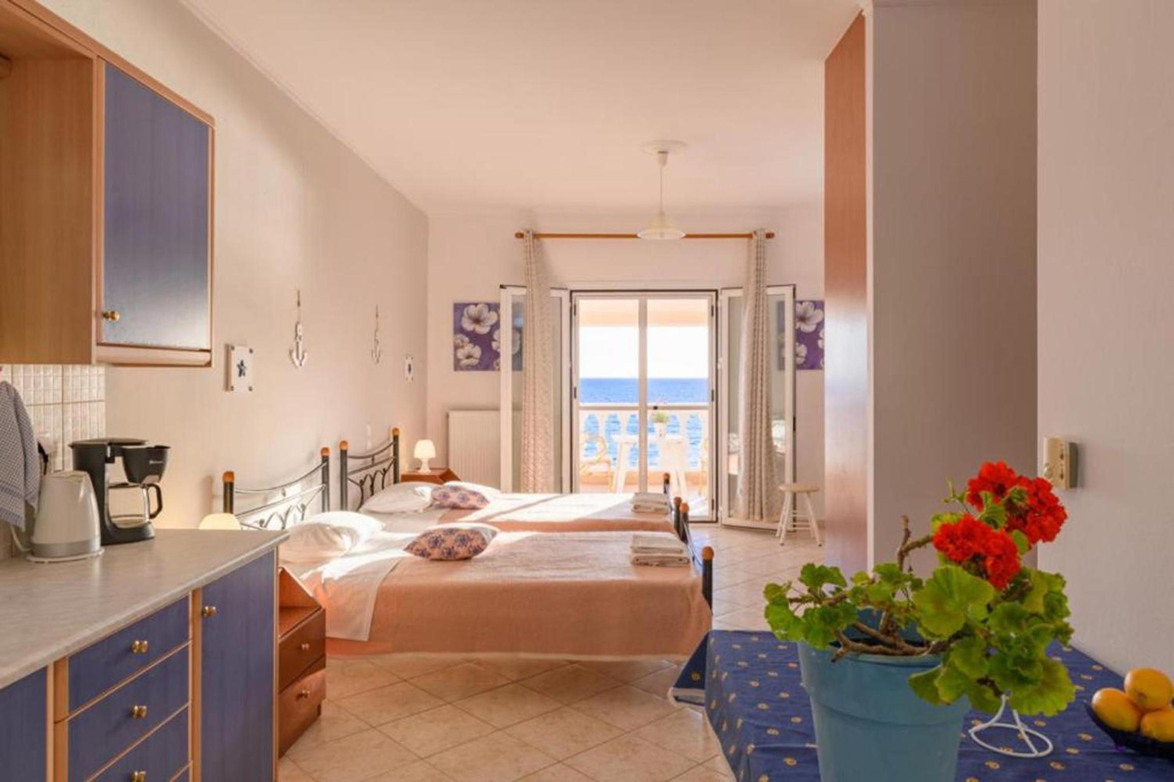 Beachfront House Tolis - Pelekas Beach