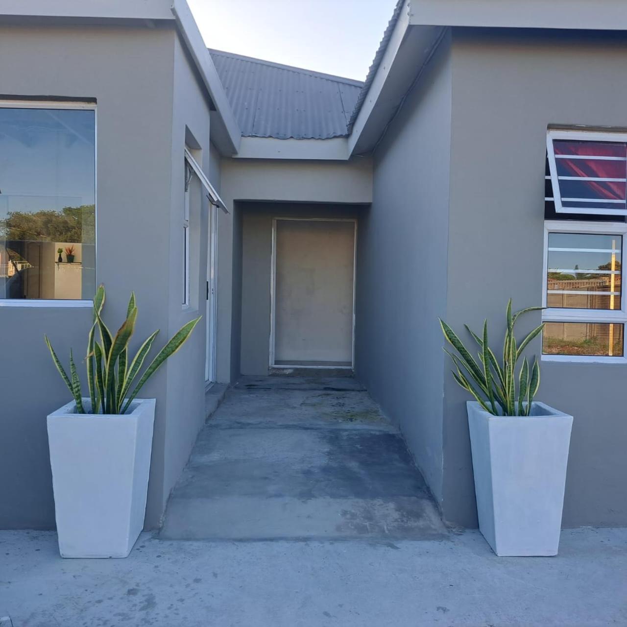 Zufike Family Home