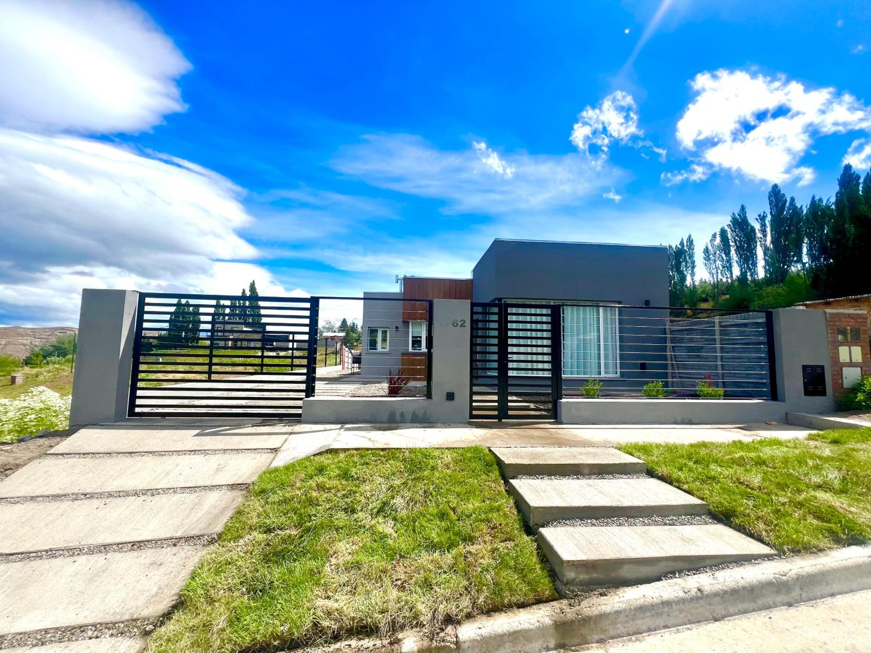 Casa del Alto, impecable, 3 dormitorios, 2 baños
