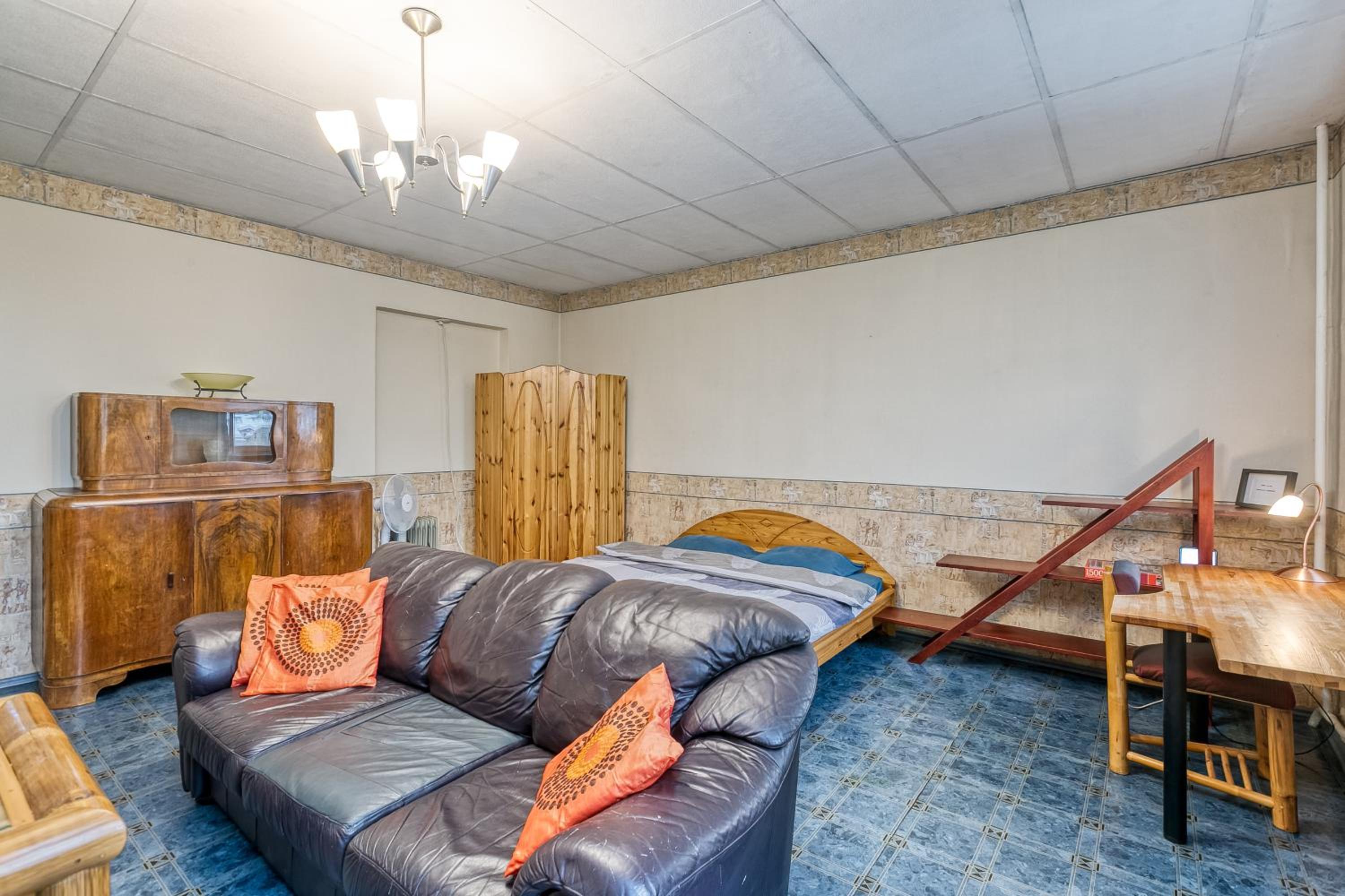 Sunny 1 bedroom apartment in Centre -late check out view 5