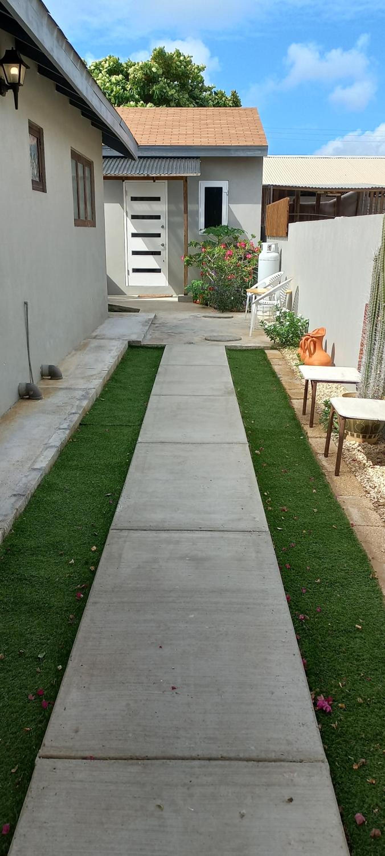 SEMEREL APARTMENT