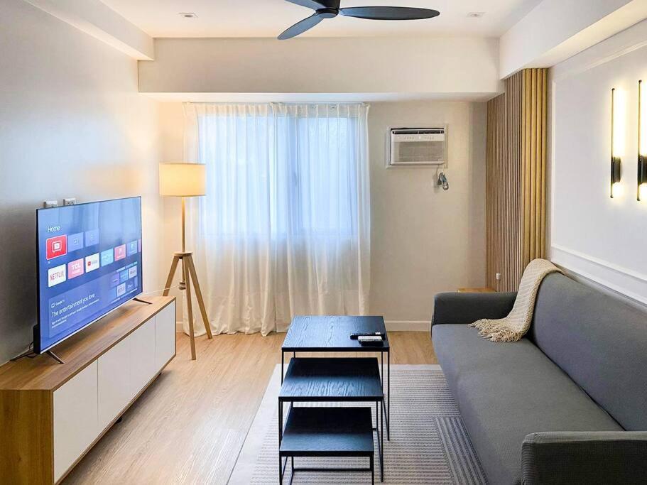 The Cabin Tagaytay City by John Morales