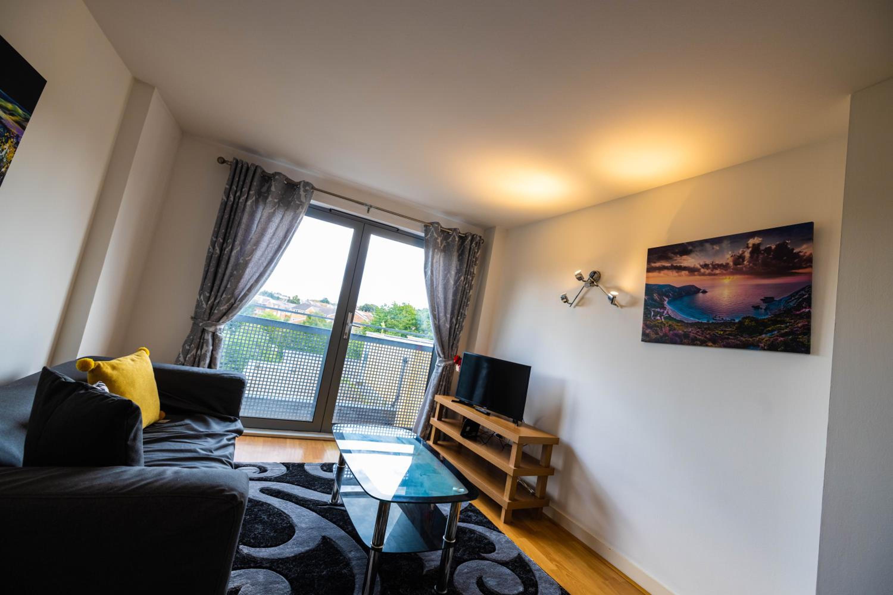 Beautiful and spacious 2-Bed Apartment in London