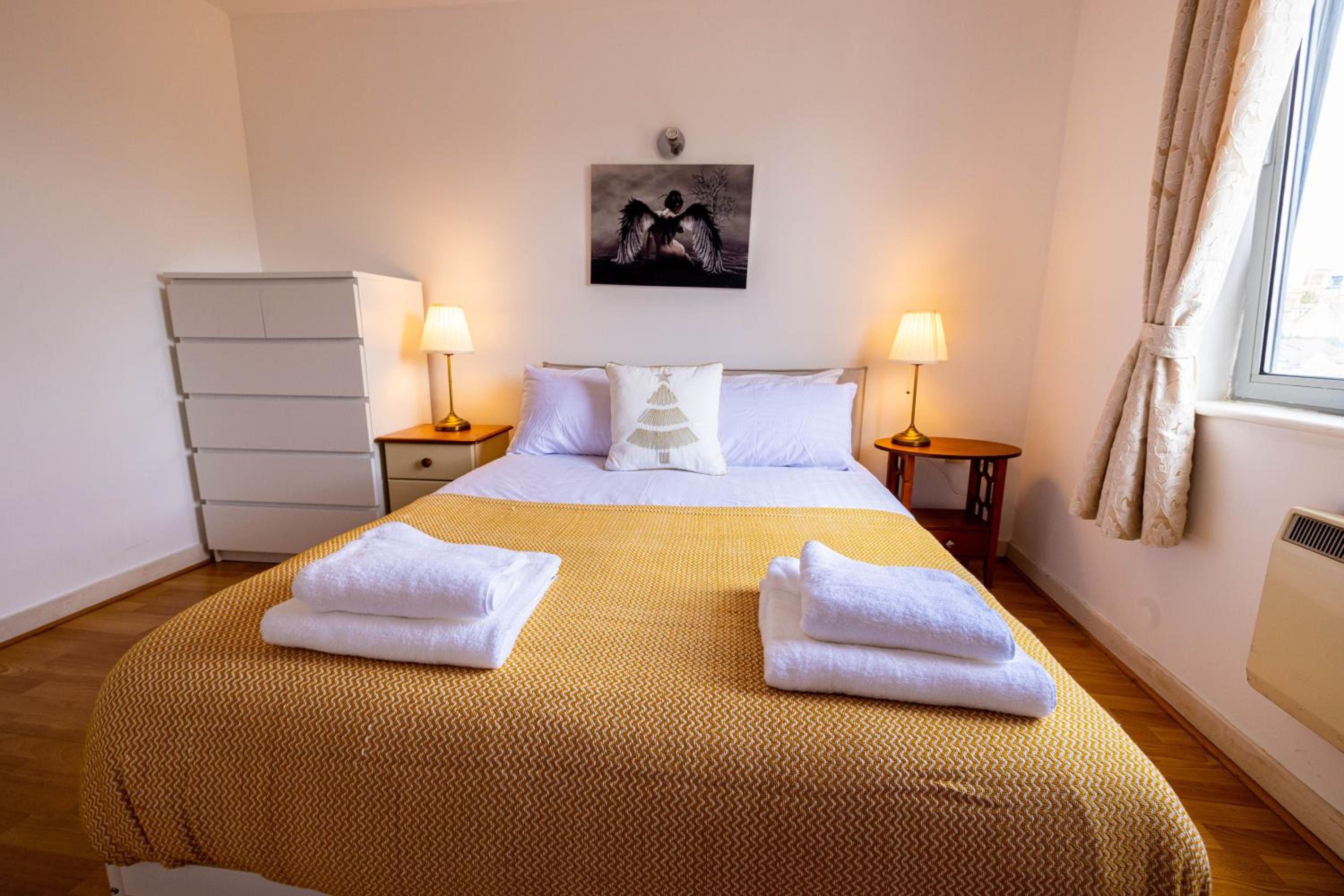 Beautiful and spacious 2-Bed Apartment in London