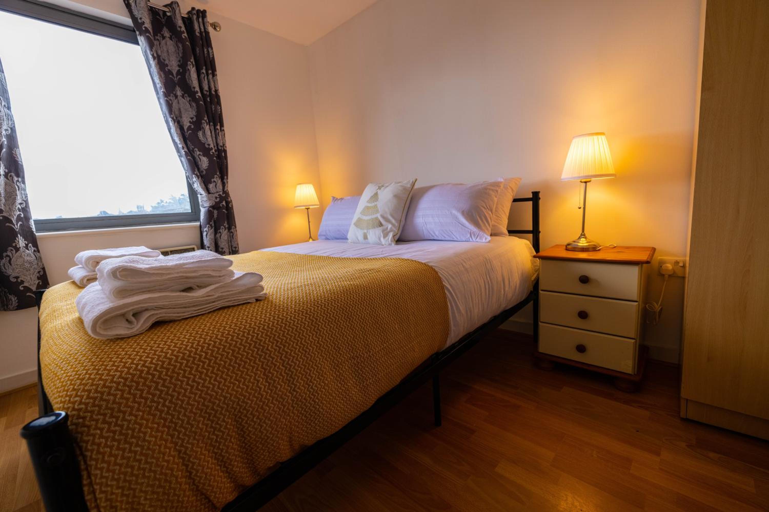 Beautiful and spacious 2-Bed Apartment in London