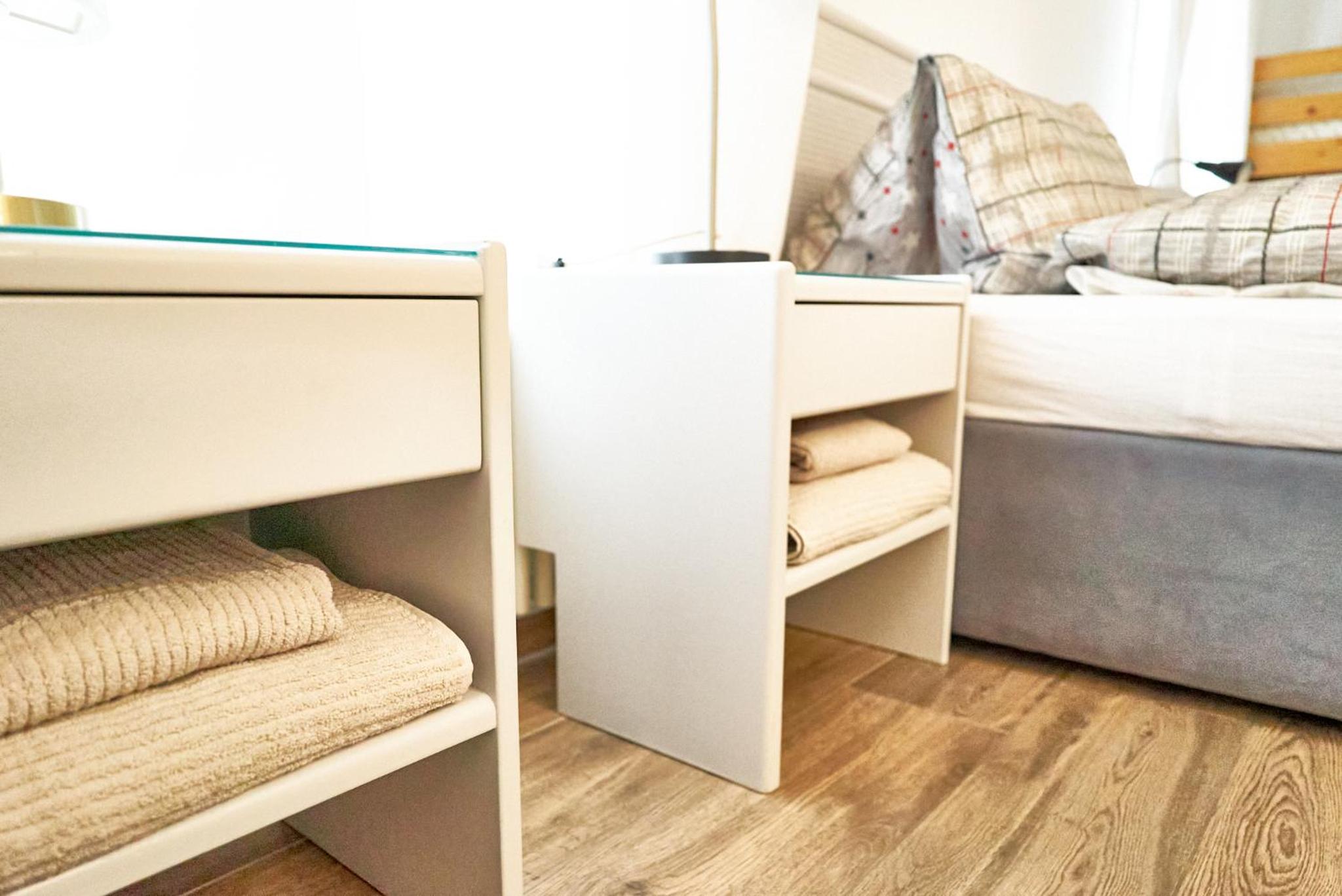 Family room by Interlaken Parking