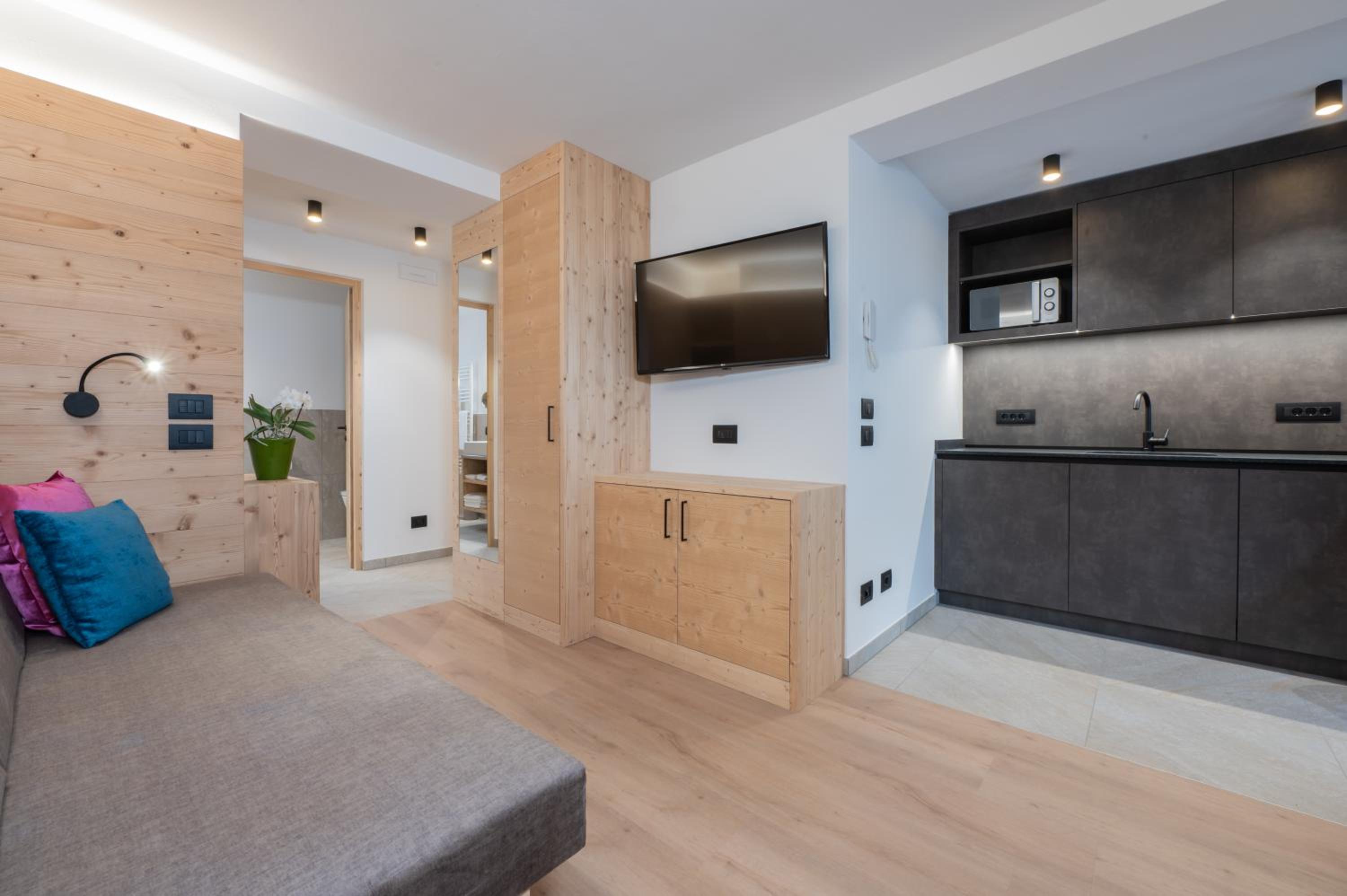 Apartments Corcela