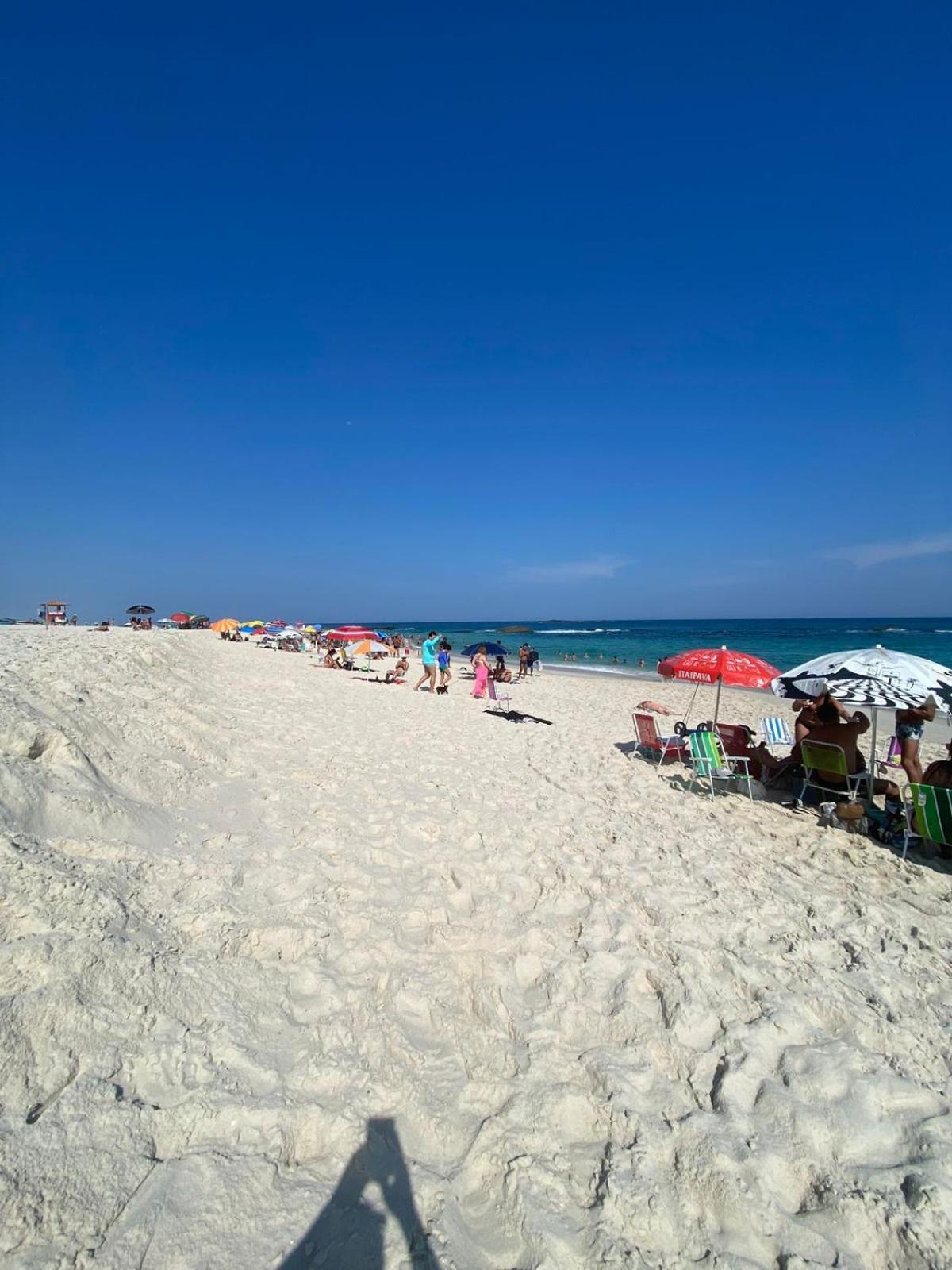 Apartamento de frente para a praia de Itaúna Saquarema