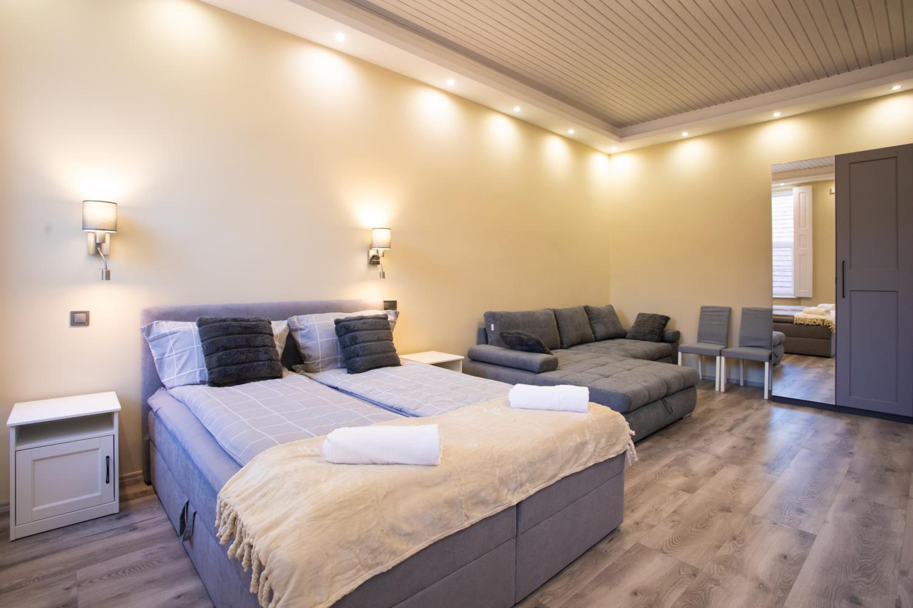 GrigorasNCo Studio Apartments