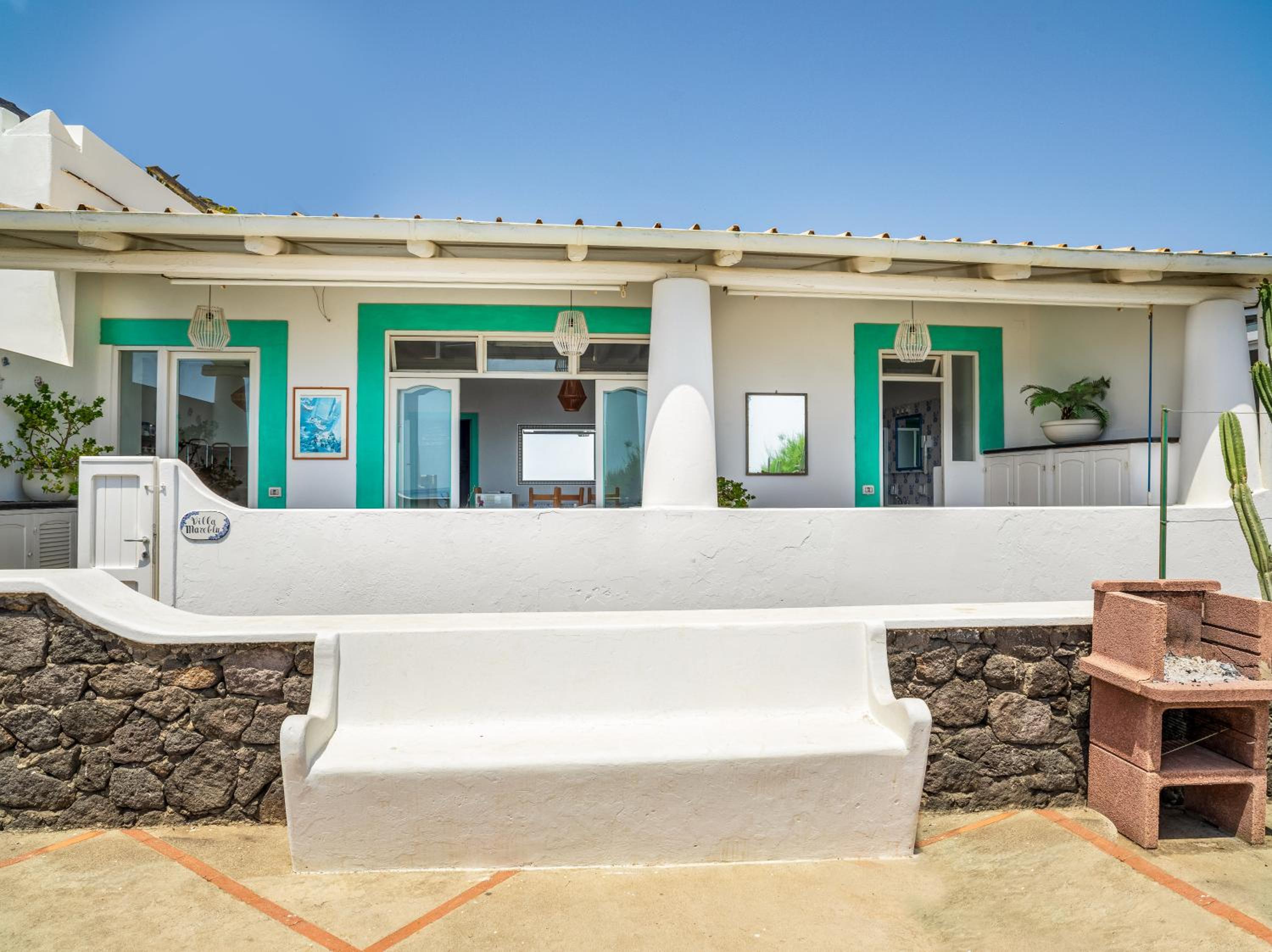 Villa Mareblu Luxury Holiday Apartment direttamente sul mare