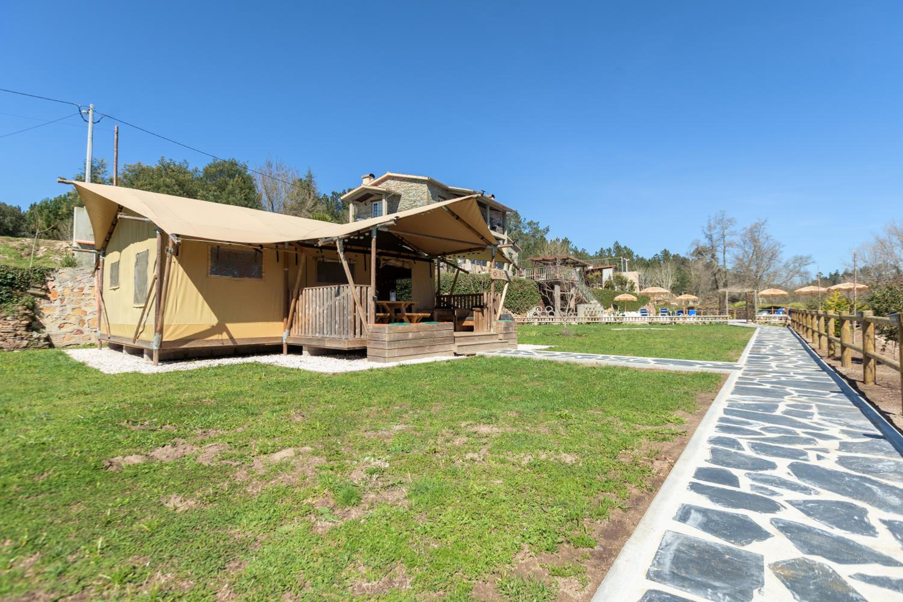 Quinta do Rio Alva and Glamping Lodges view 5