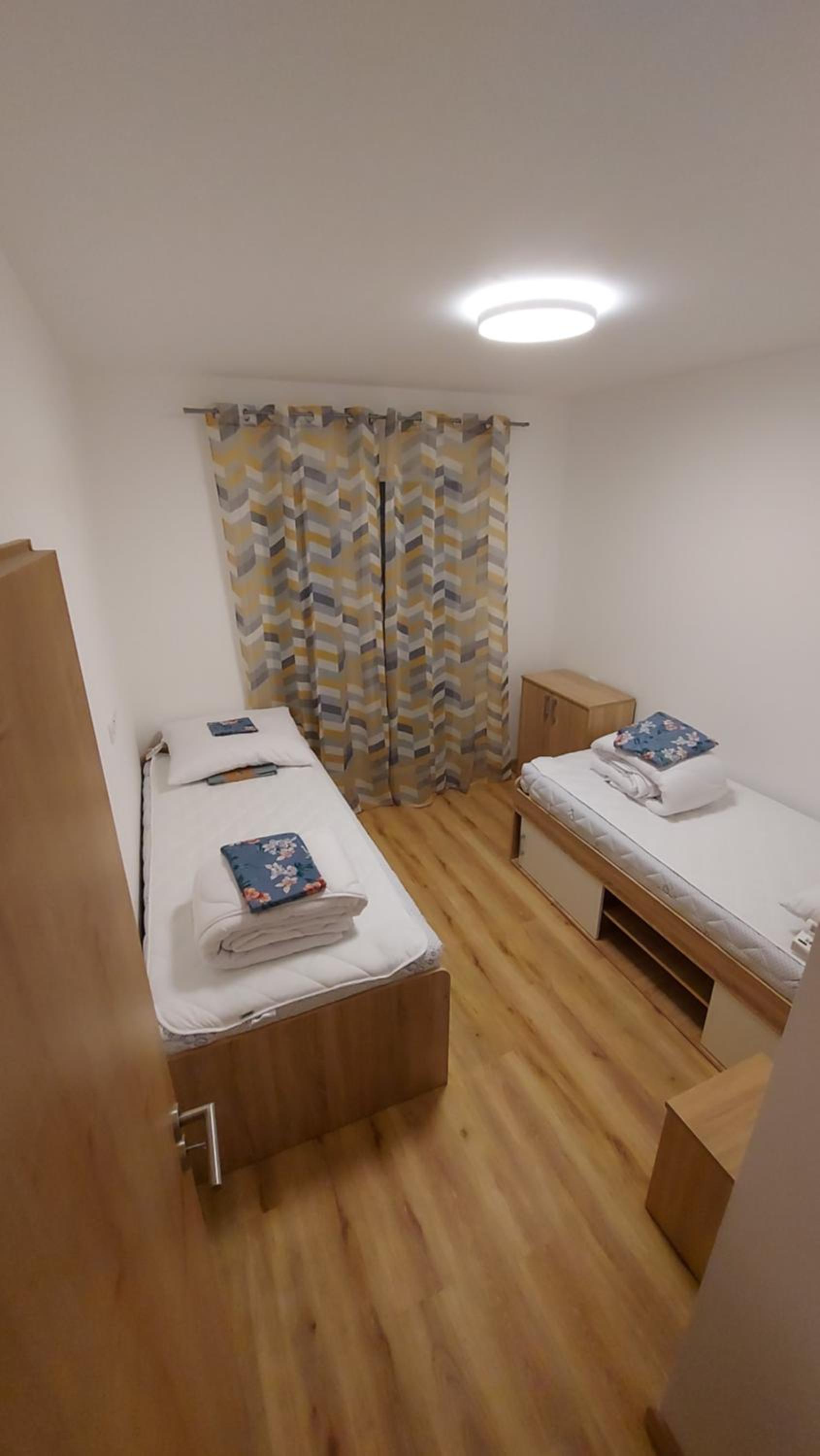 Lipno Apartments BERGMAX, Ski Areál Lipno 16min dojezd - Resort Malé Lipno s terasou a zahrádkou, parking free