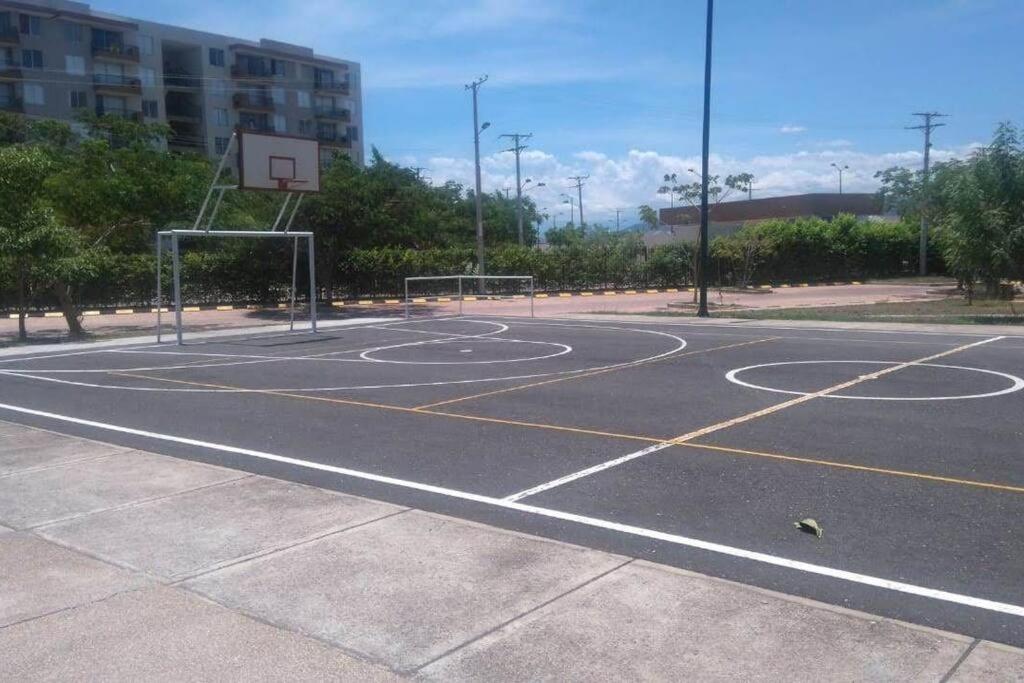 Precioso apto con un aire acondicionado en la Sala