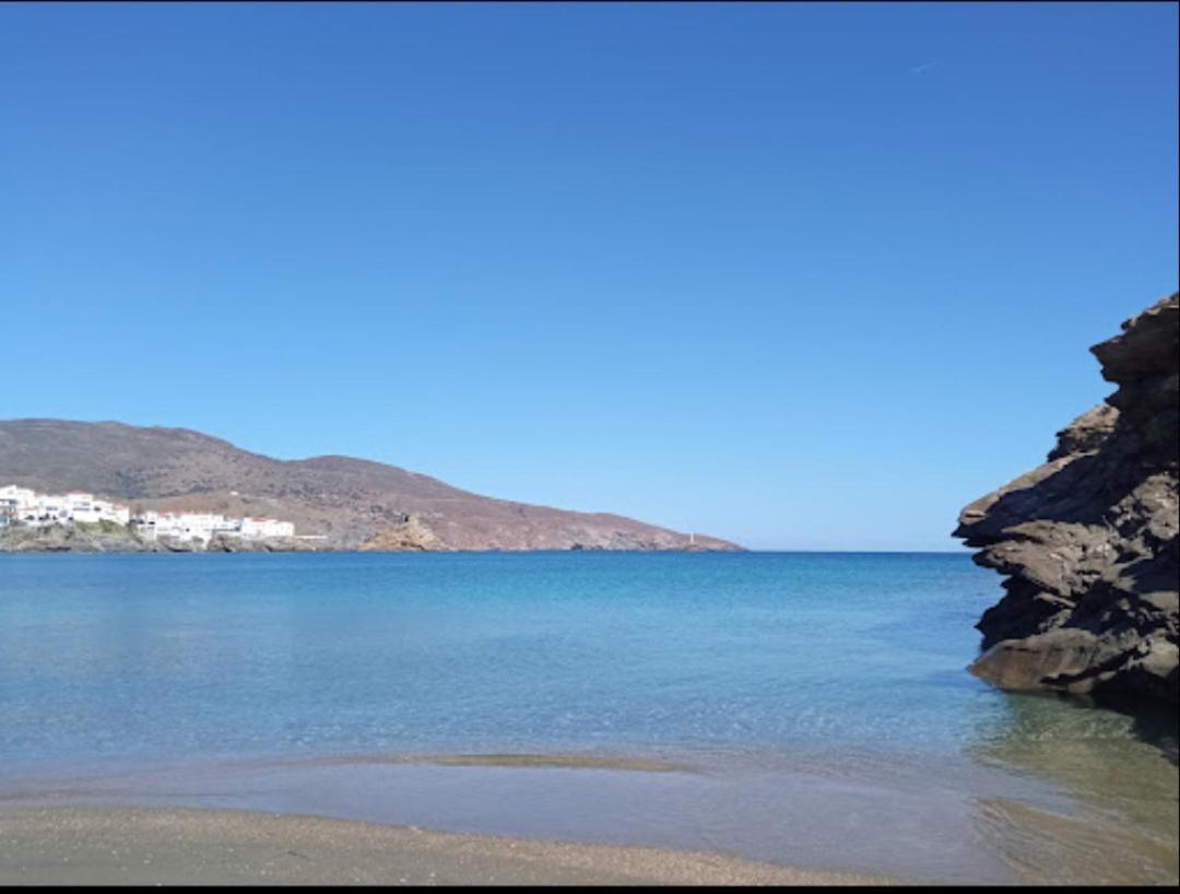 Beach House Paraporti view 5