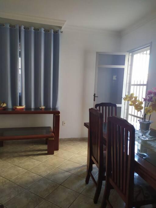 3 quartos com suite - Praia do Morro/Guarapari.