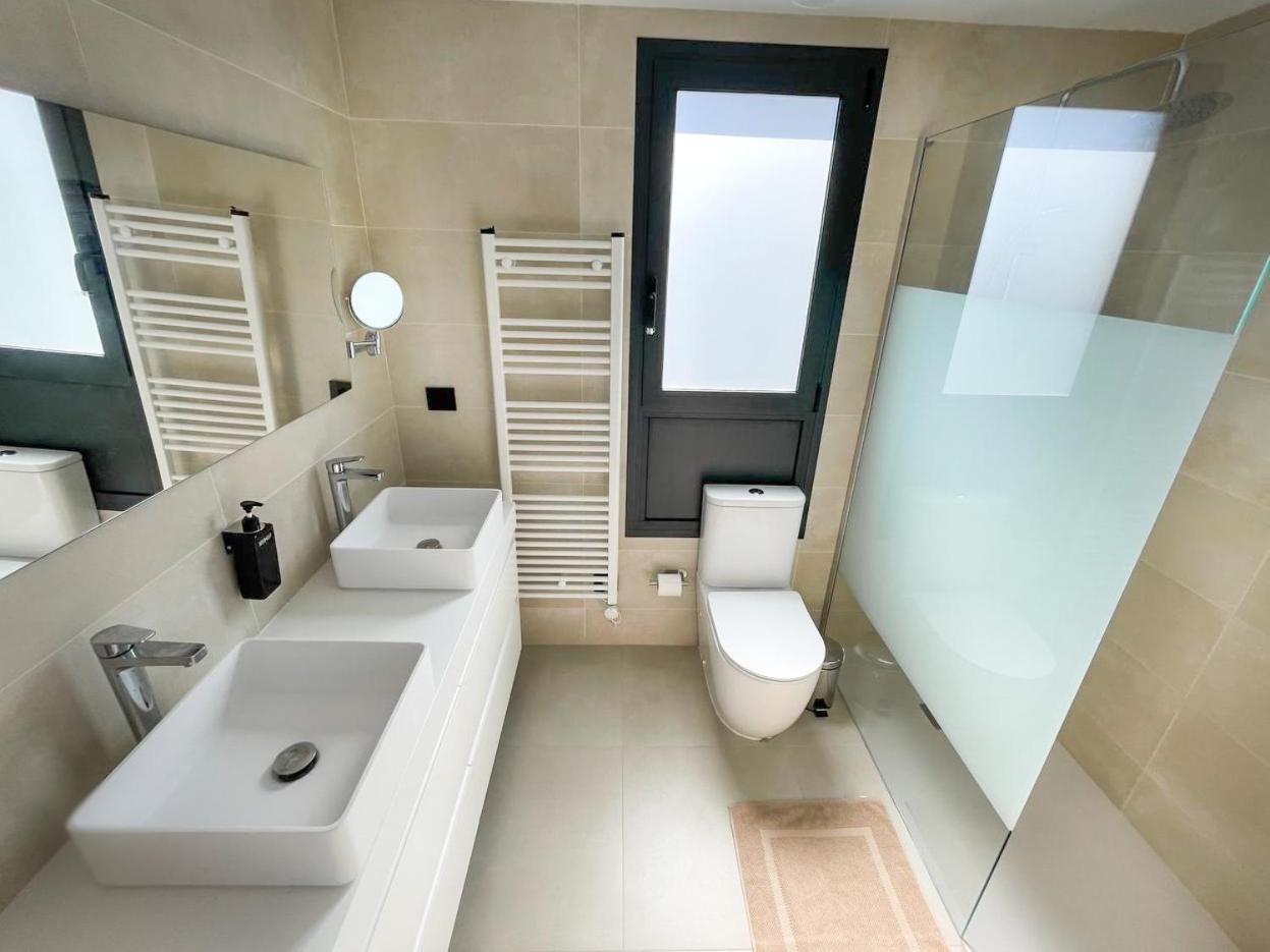 Apartamento de 3 dormitorios, piscina y parking photo 5