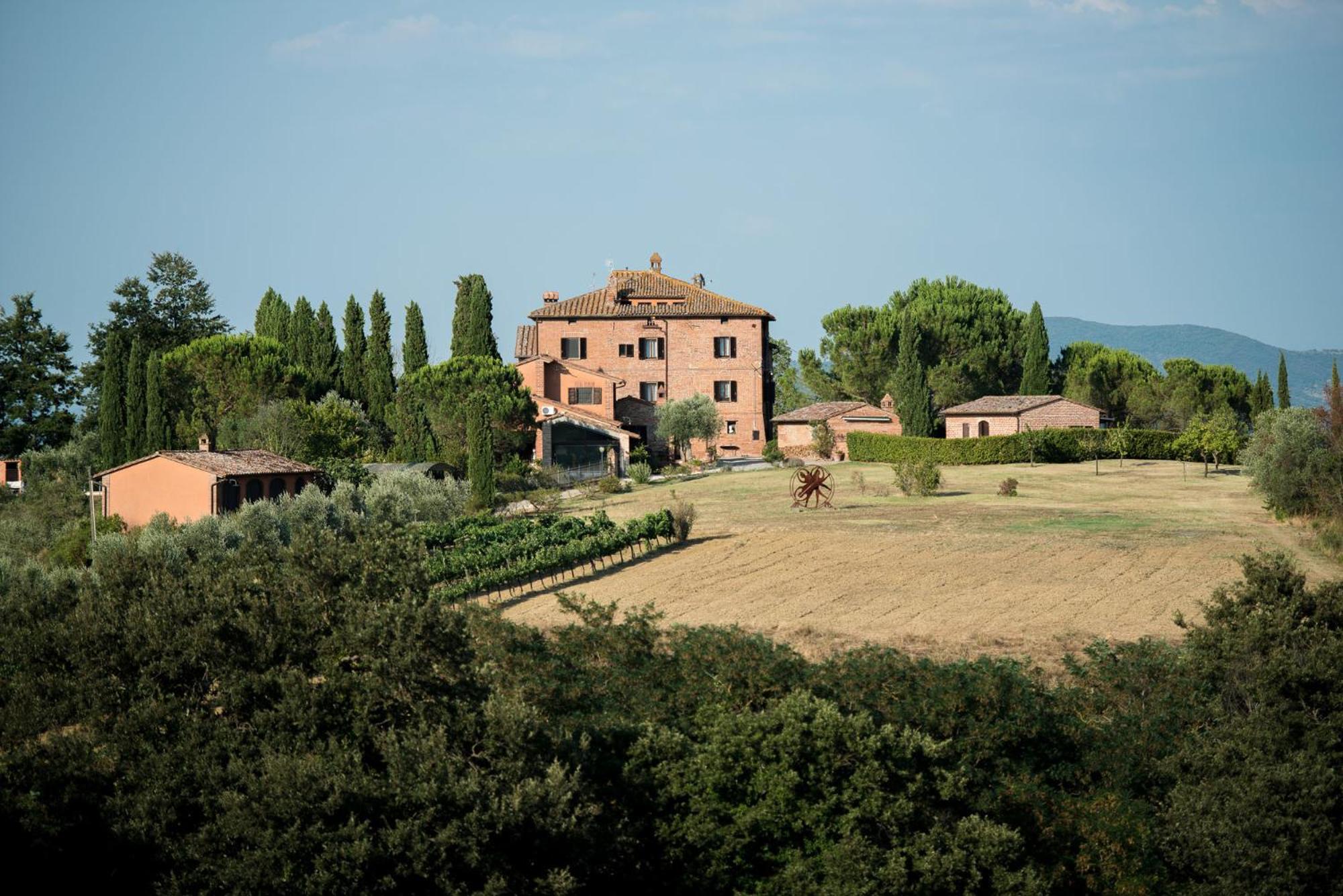 Agriturismo Palazzo Val Del Sasso view 2
