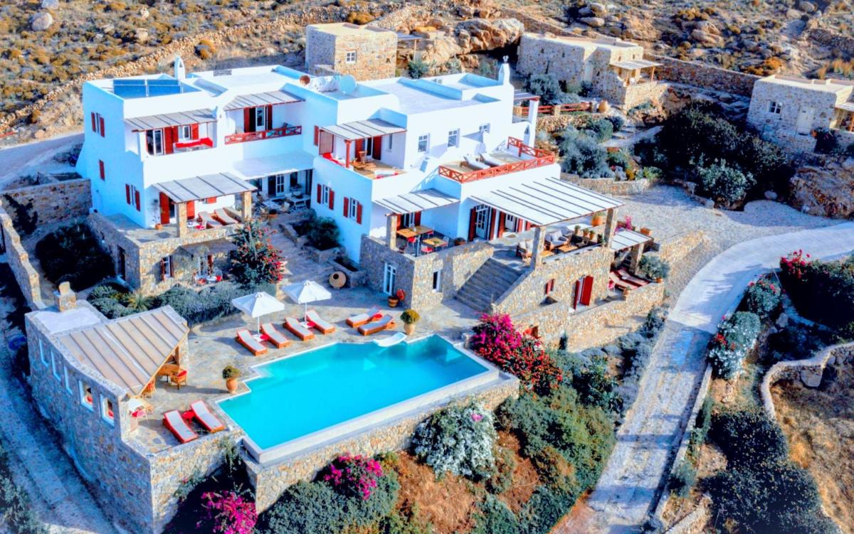 VILLA NAUTILIA - Luxury Villa with staff