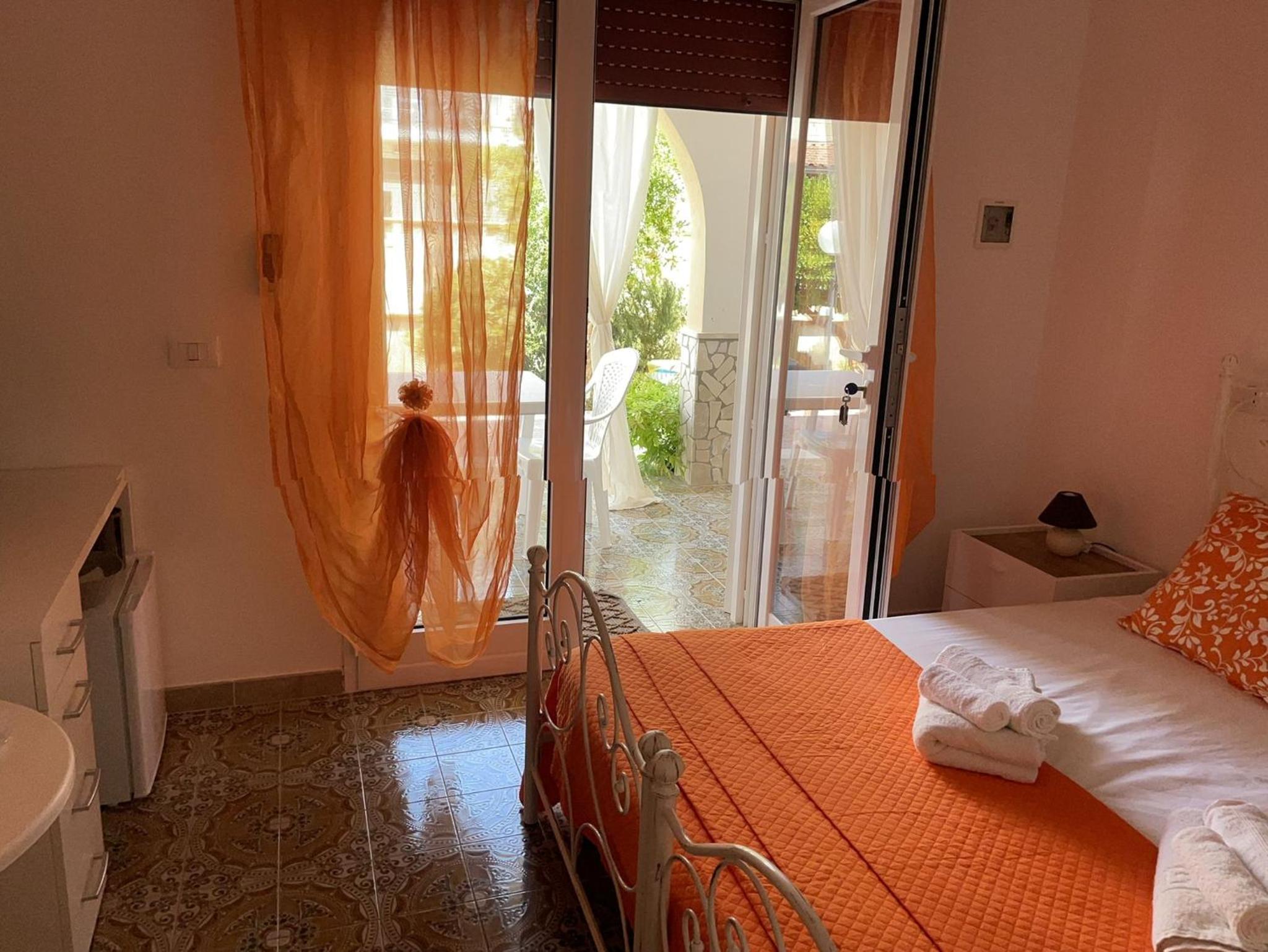 Villa Aragosta 2 camere 2 bagni 1 cucina e giardino view 5