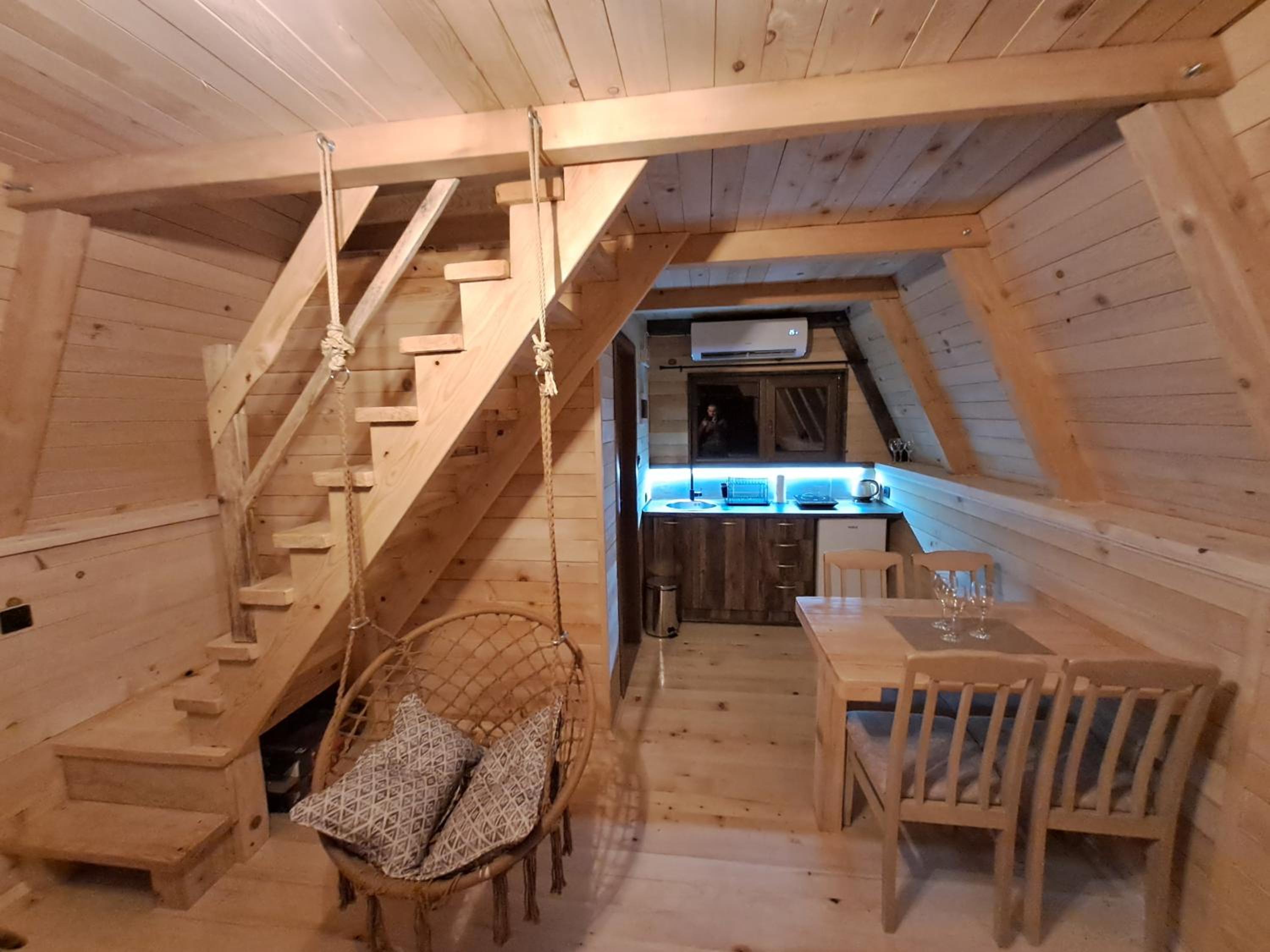 Wooden cottages KONAK