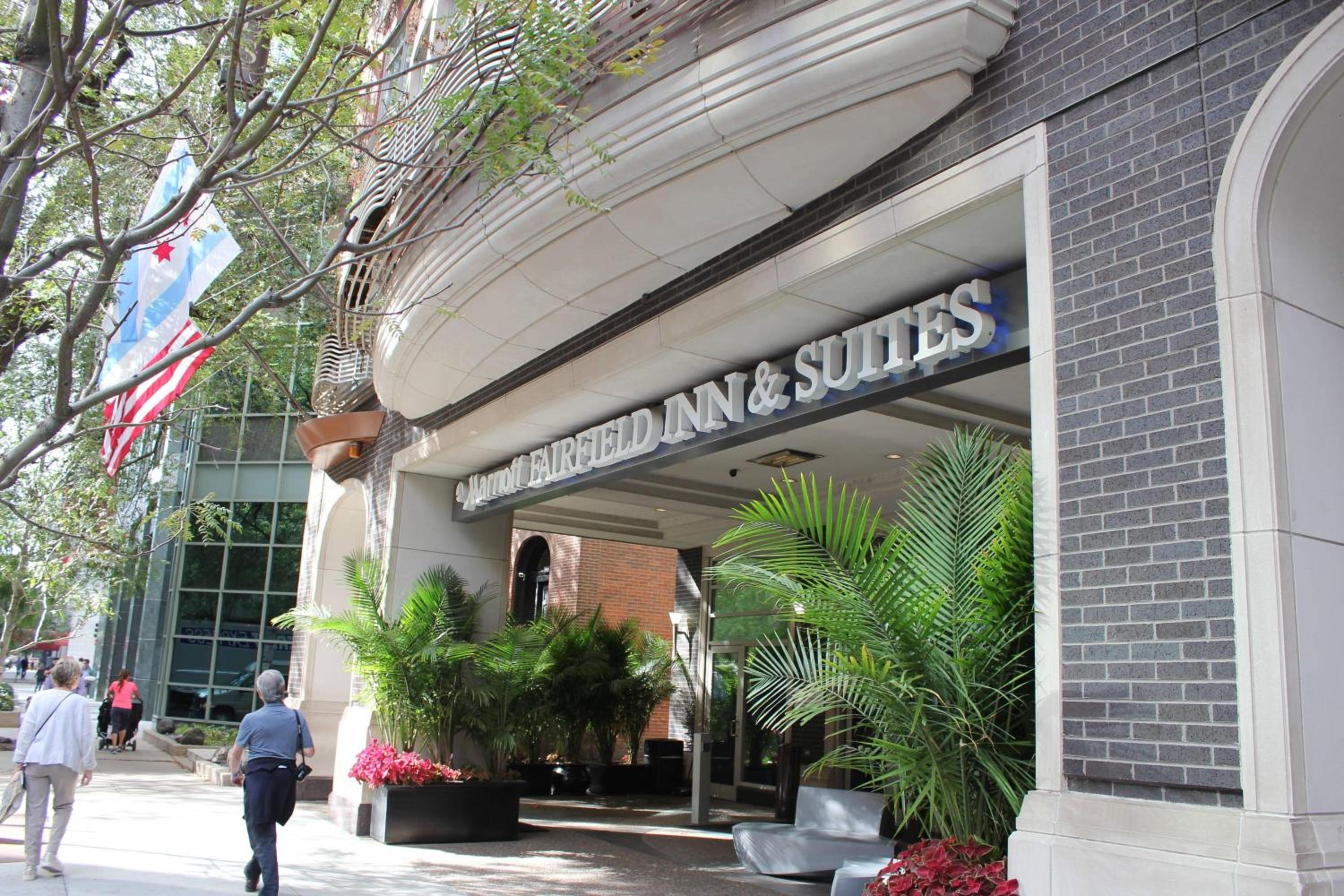 Chicago Vacations - Fairfield Inn and Suites Chicago Downtown/ Magnificent Mile - Property Image 19