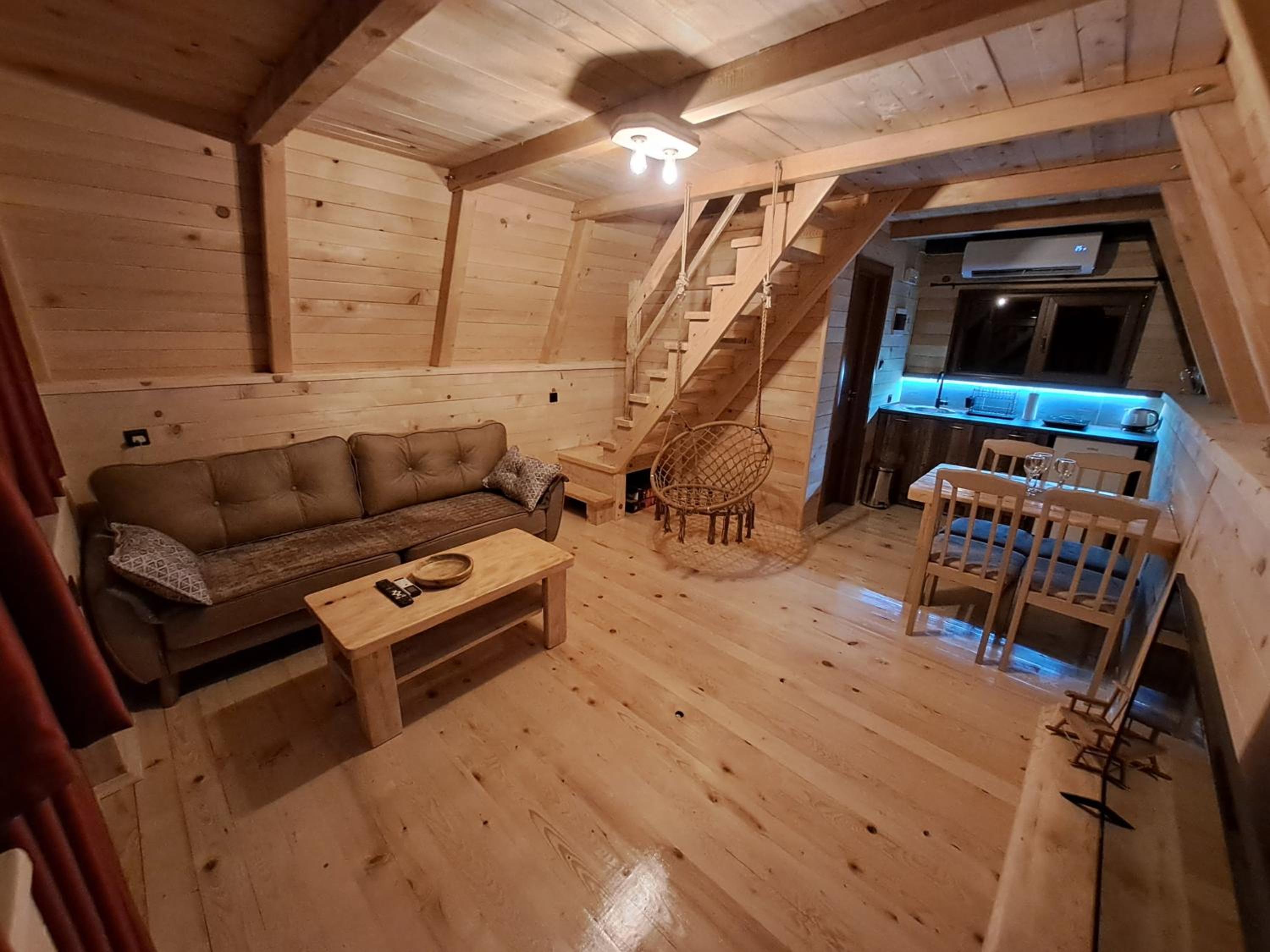 Wooden cottages KONAK