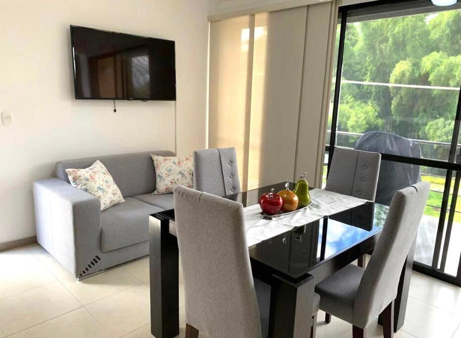Haven Retreat: 2-Bedroom Cottage with Pool in the Heart of El Eje Cafetero. Your Gateway to Ruta del Café