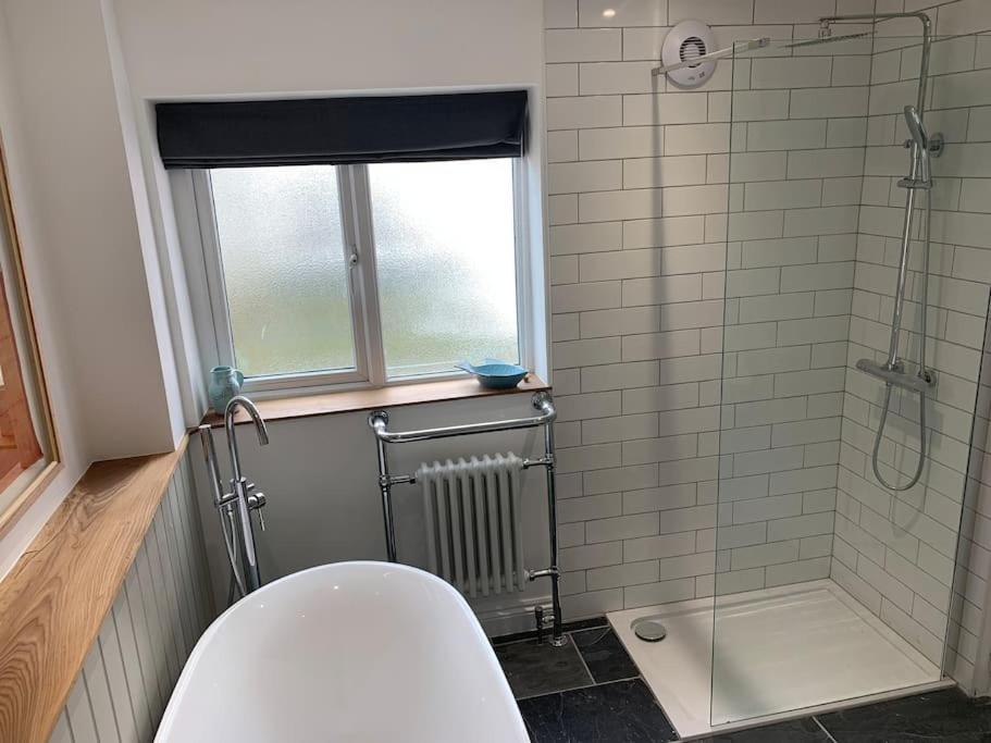 Luxurious cottage in the heart of Falmouth view 2