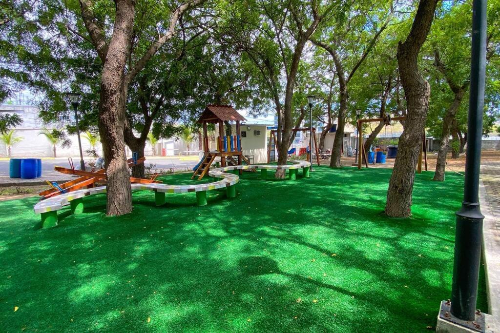 Vista al mar, patio privado, pet friendly view 2