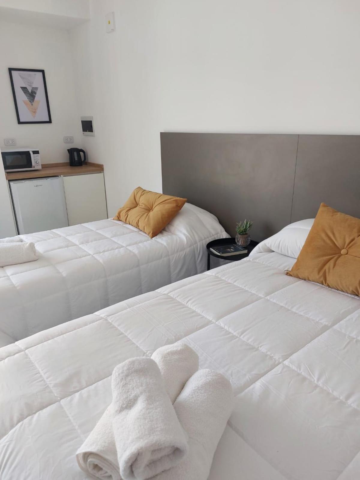 Apart Hotel Ribera del Baradero - Pileta Climatizada